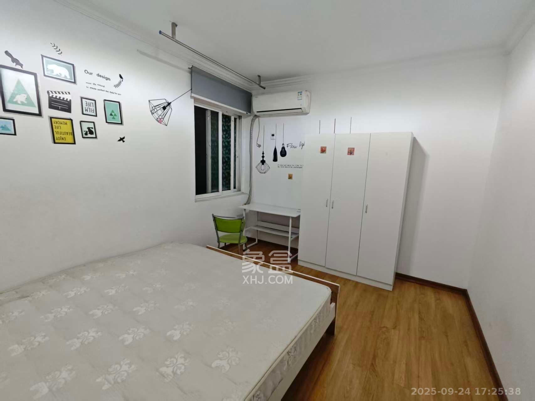 恩瑞麓山名园(龙王港小区) 1室1厅1卫 750.0元/月 恩瑞麓山名园(龙王港小区) 1室1厅1卫 750.0元/月室内图