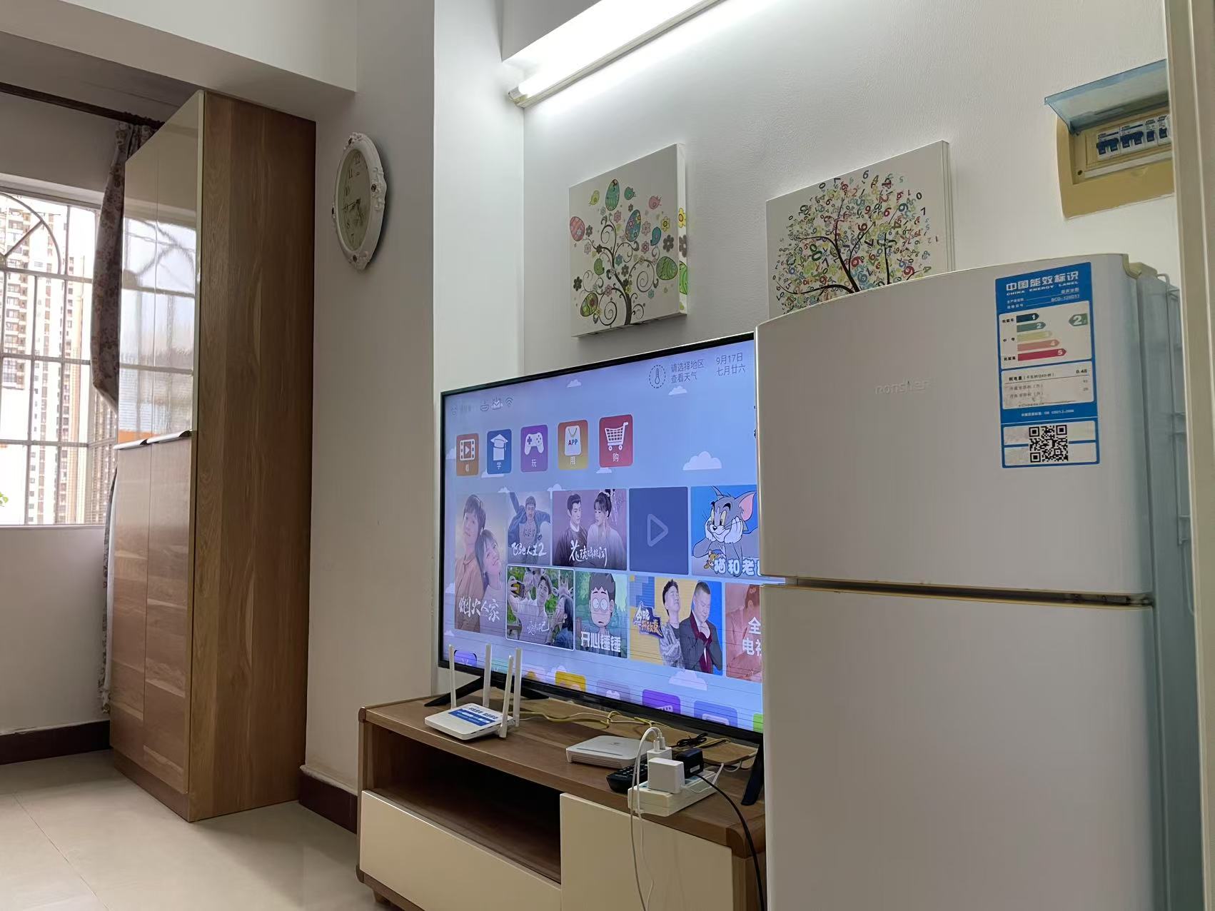 大骅商厦  1室1厅1卫   1200.00元/月室内图