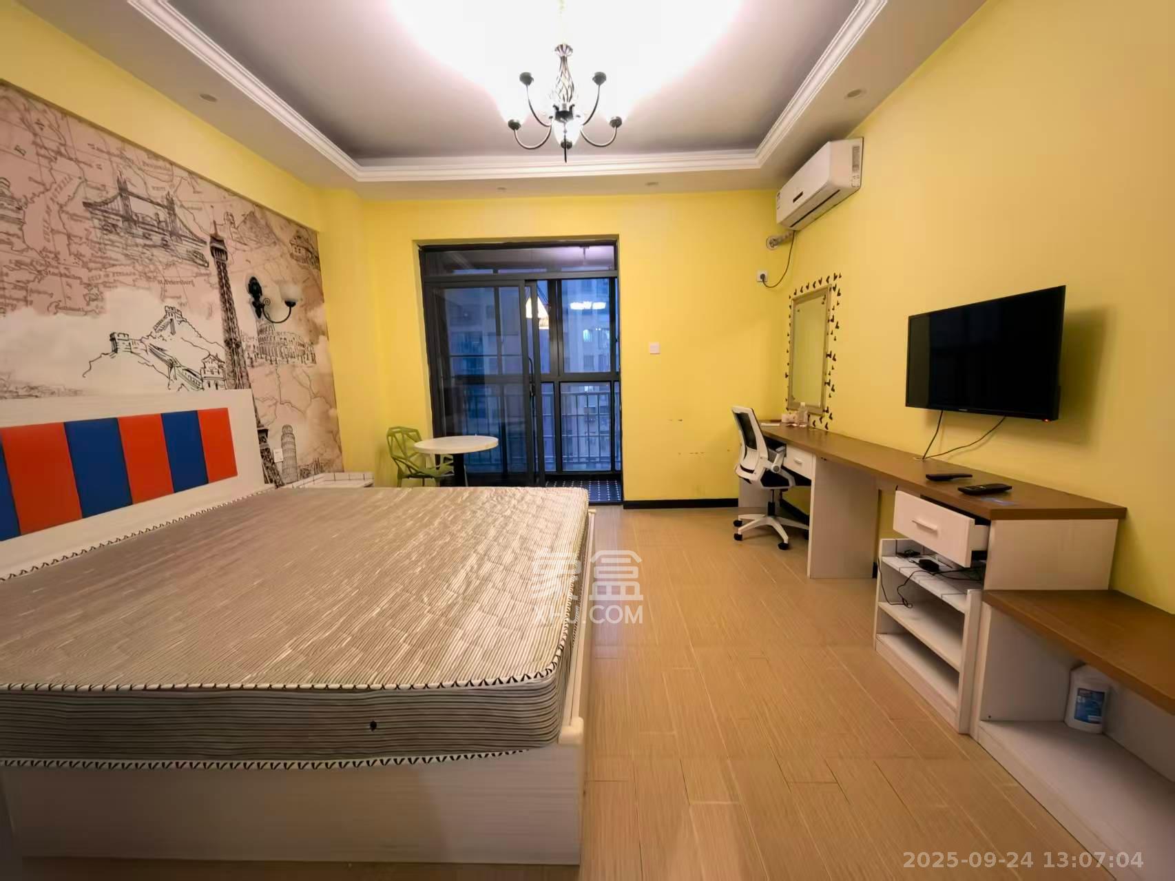 英祥春天  1室1厅1卫    1400.0元/月室内图