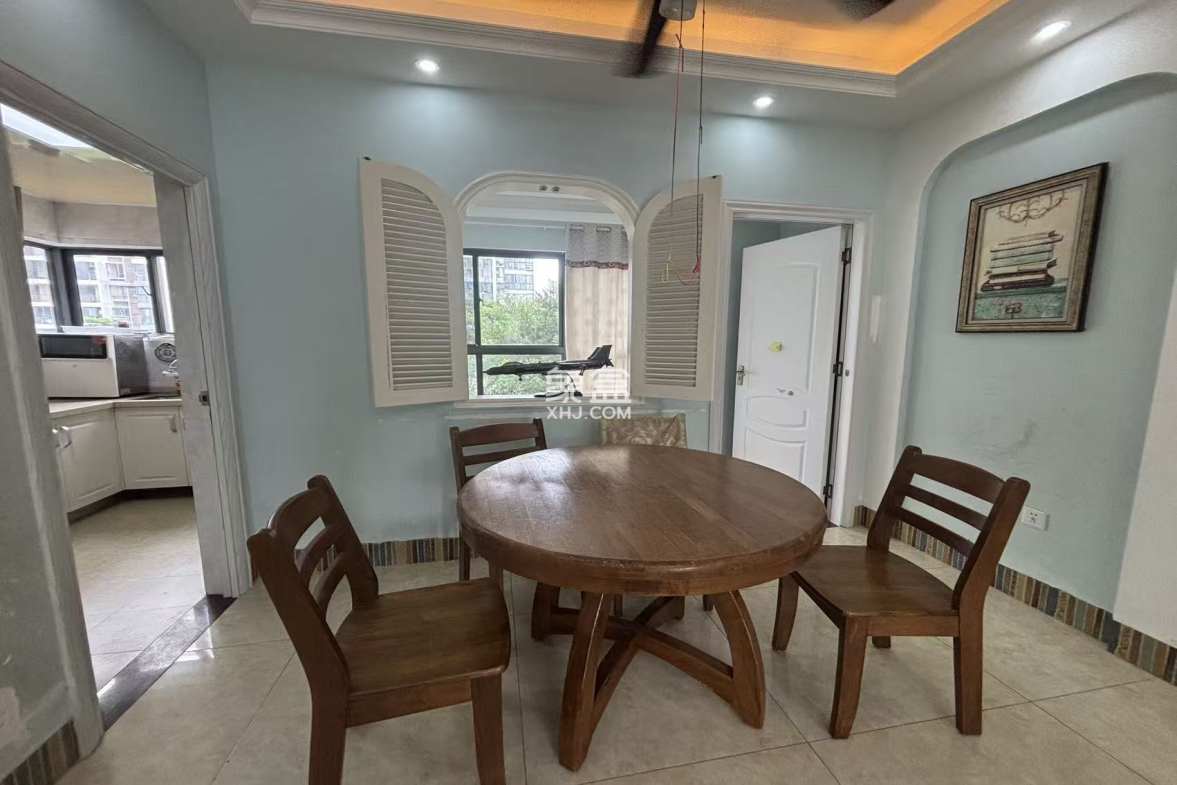 伊泰天骄一期 3室2厅1卫 2800.0元/月 伊泰天骄一期 3室2厅1卫 2800.0元/月室内图