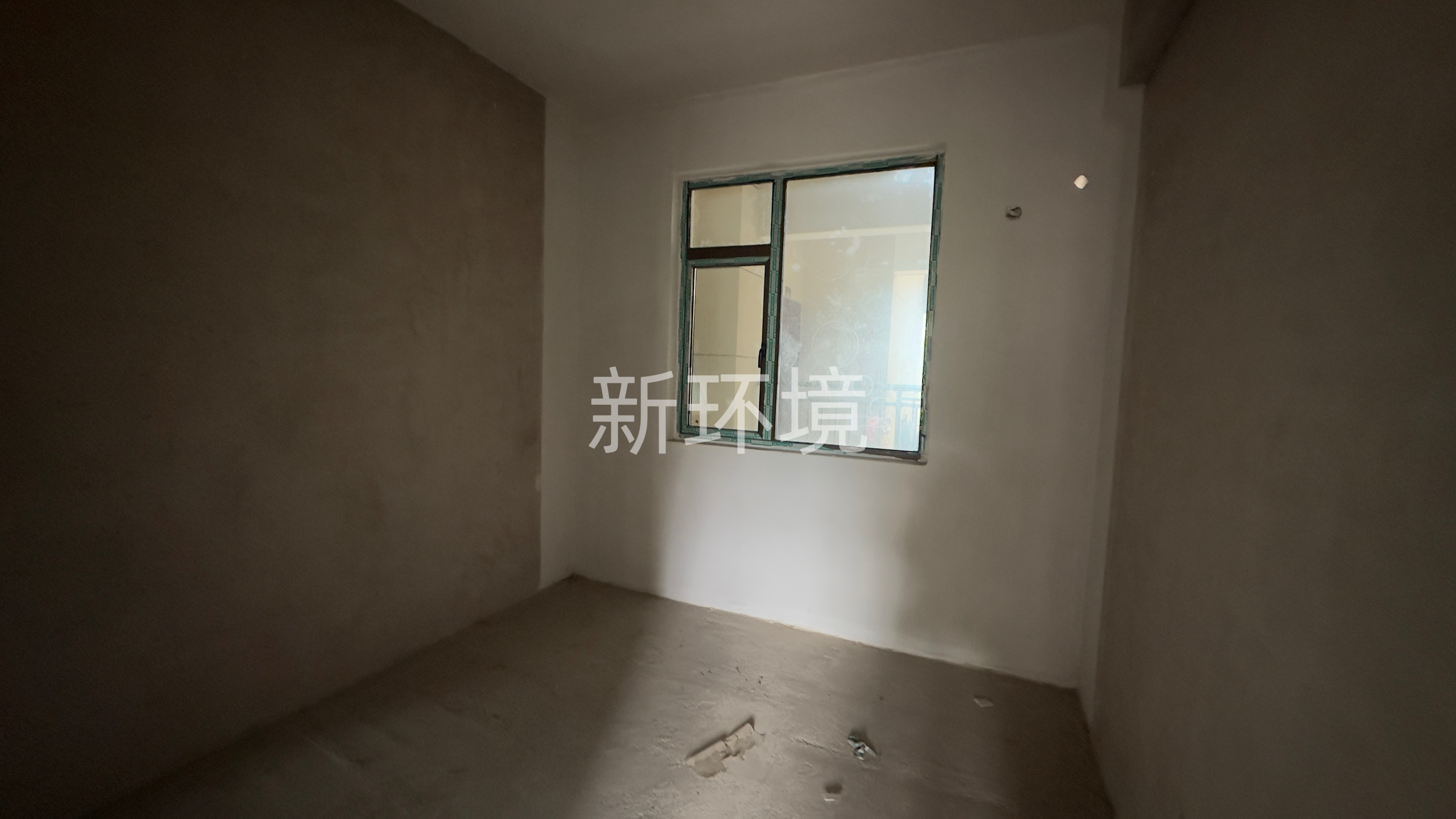 东宸江山里  3室2厅2卫    52.3万客厅