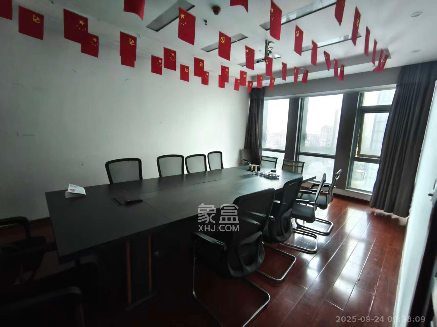 湘商世纪鑫城   268.0㎡      6800.0元/月室内图