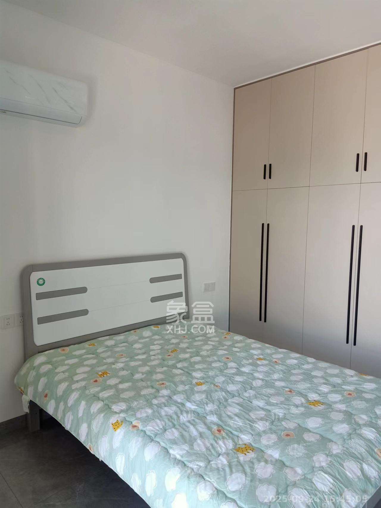 裕天国际商汇中心  1室1厅1卫    1400.0元/月室内图