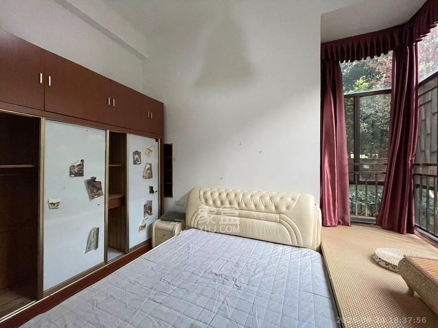 高信向日葵 2室2厅2卫 2000.0元/月 高信向日葵 2室2厅2卫 2000.0元/月室内图