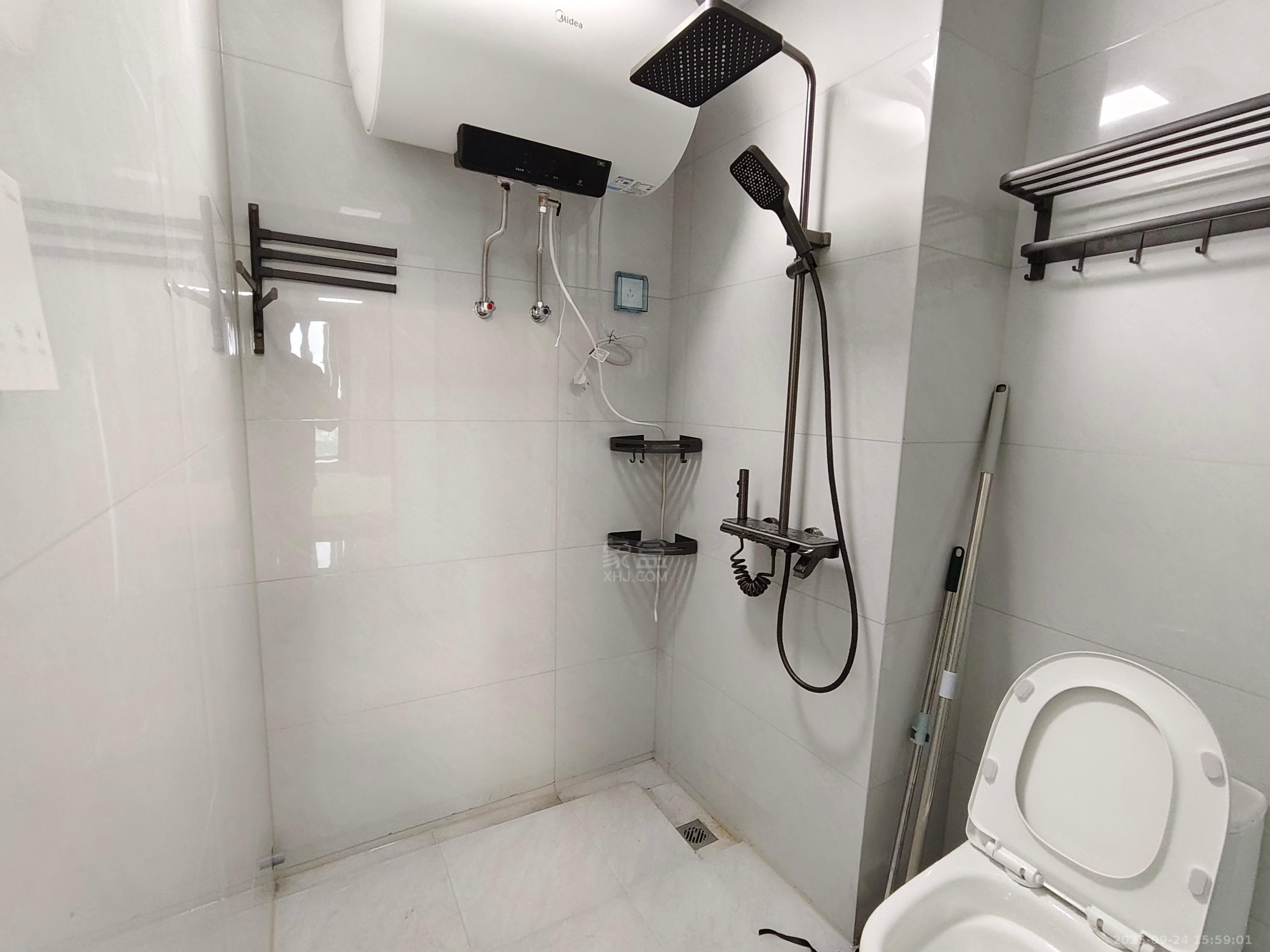 恒大华府 1室0厅0卫 1600.0元/月 恒大华府 1室0厅0卫 1600.0元/月室内图