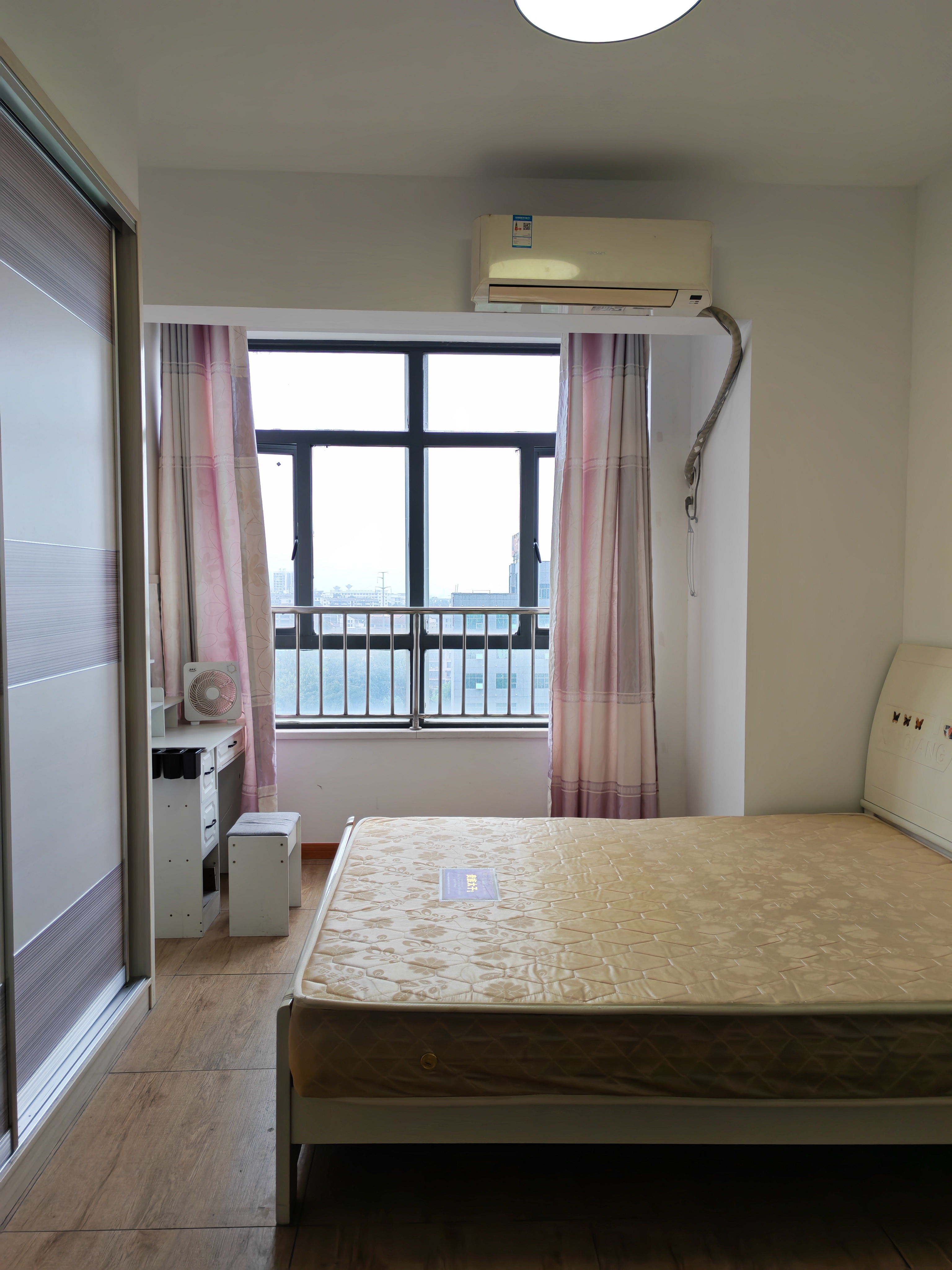 梓山湖公馆 1室1厅1卫 1100.0元/月 梓山湖公馆 1室1厅1卫 1100.0元/月室内图