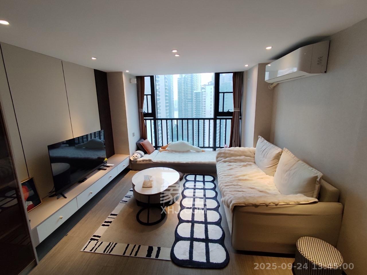 中一鲲出(鲲鹏府) 2室1厅1卫 2700.0元/月 中一鲲出(鲲鹏府) 2室1厅1卫 2700.0元/月室内图