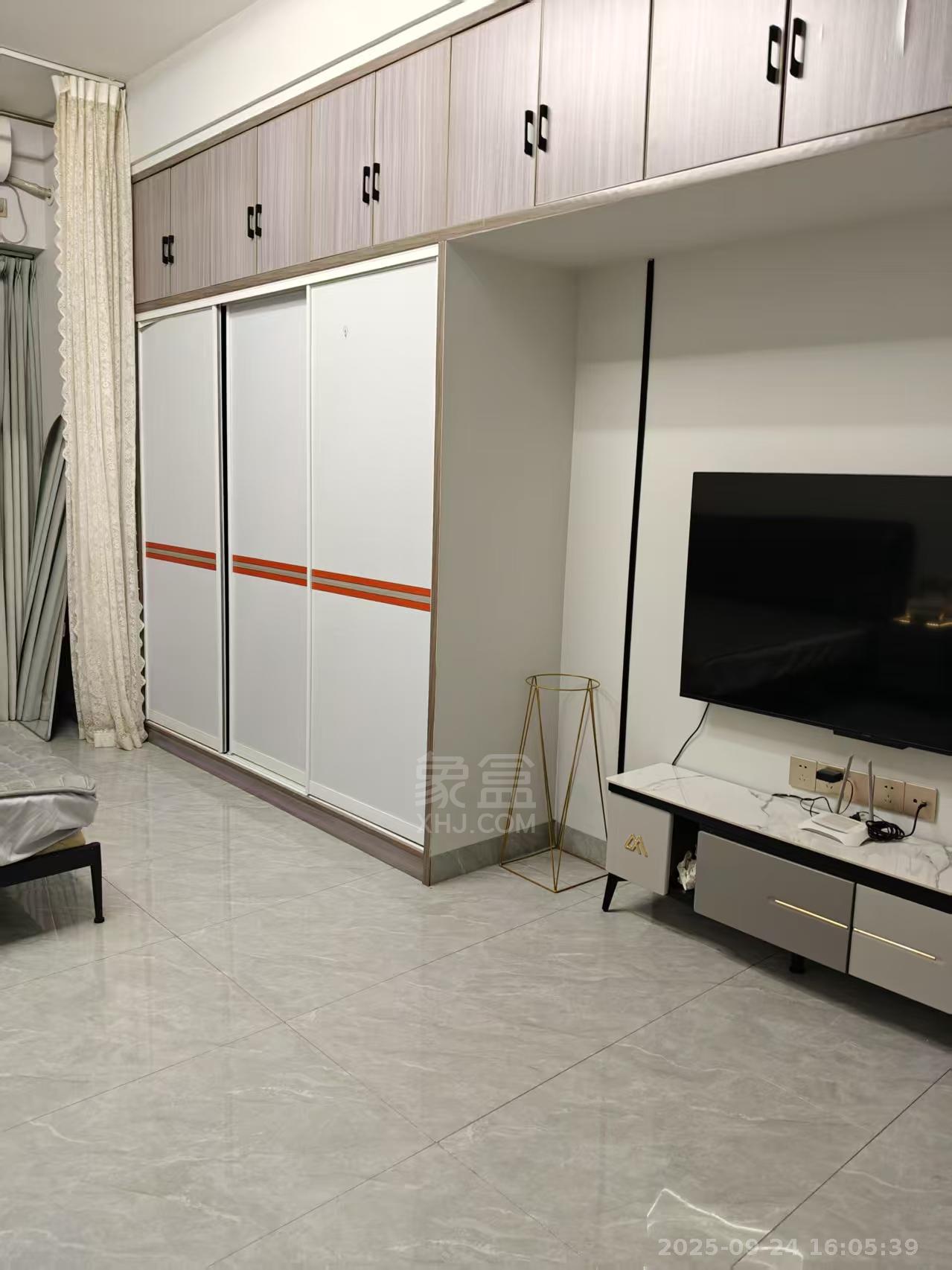朗廷览江  1室1厅1卫   1800.00元/月室内图