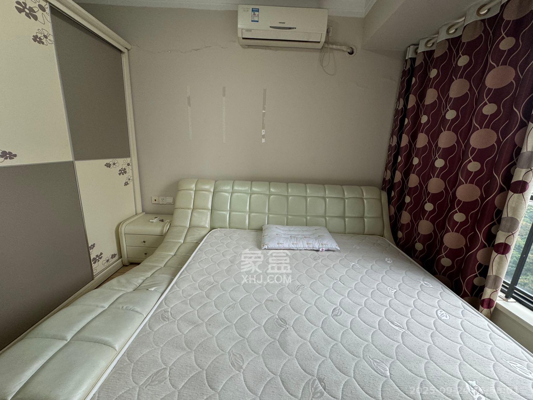 藏珑湖上国际花园 1室1厅1卫 1800.0元/月 藏珑湖上国际花园 1室1厅1卫 1800.0元/月室内图