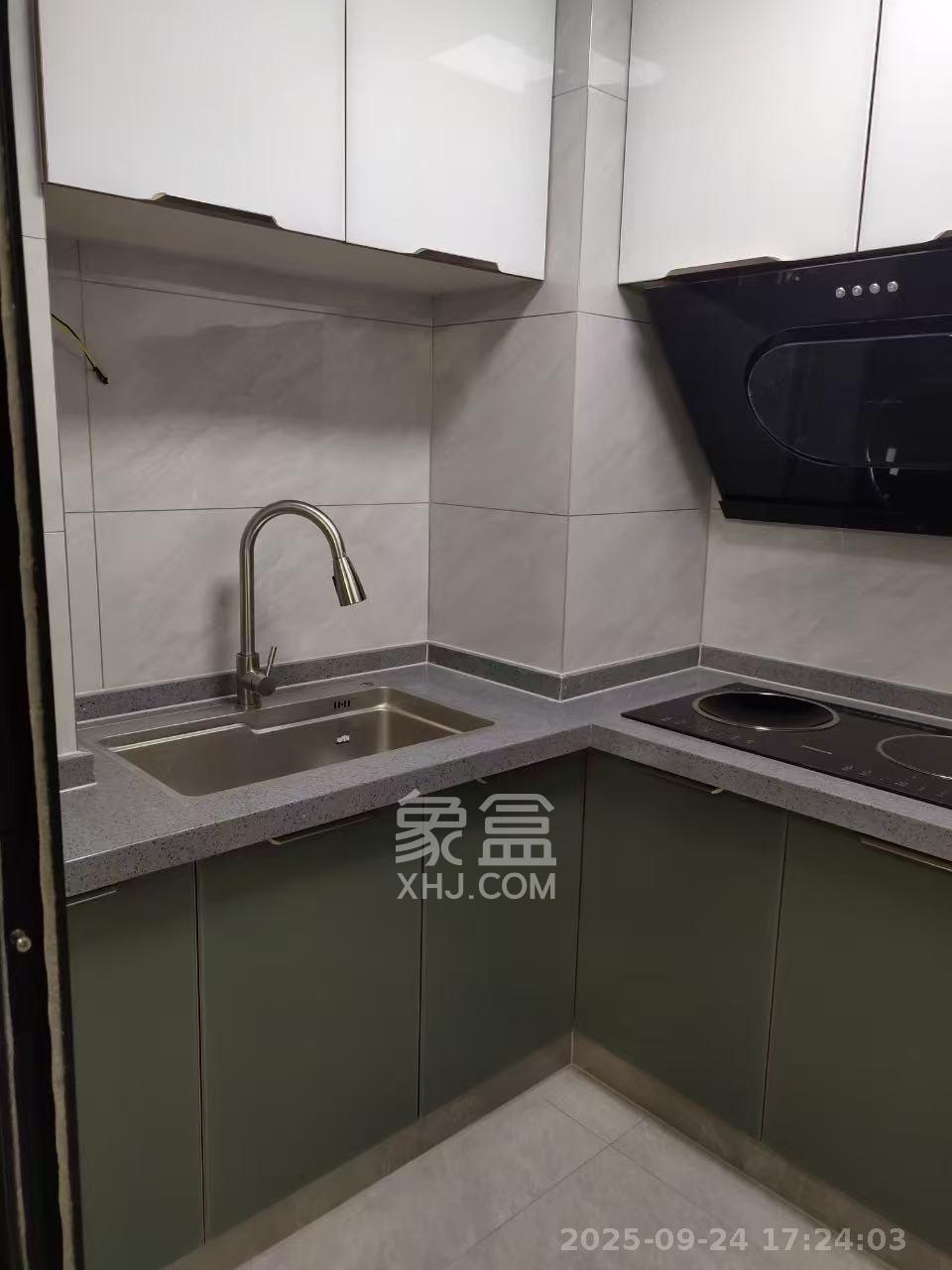 嘉雨兴园 2室1厅1卫 2800.0元/月 嘉雨兴园 2室1厅1卫 2800.0元/月室内图