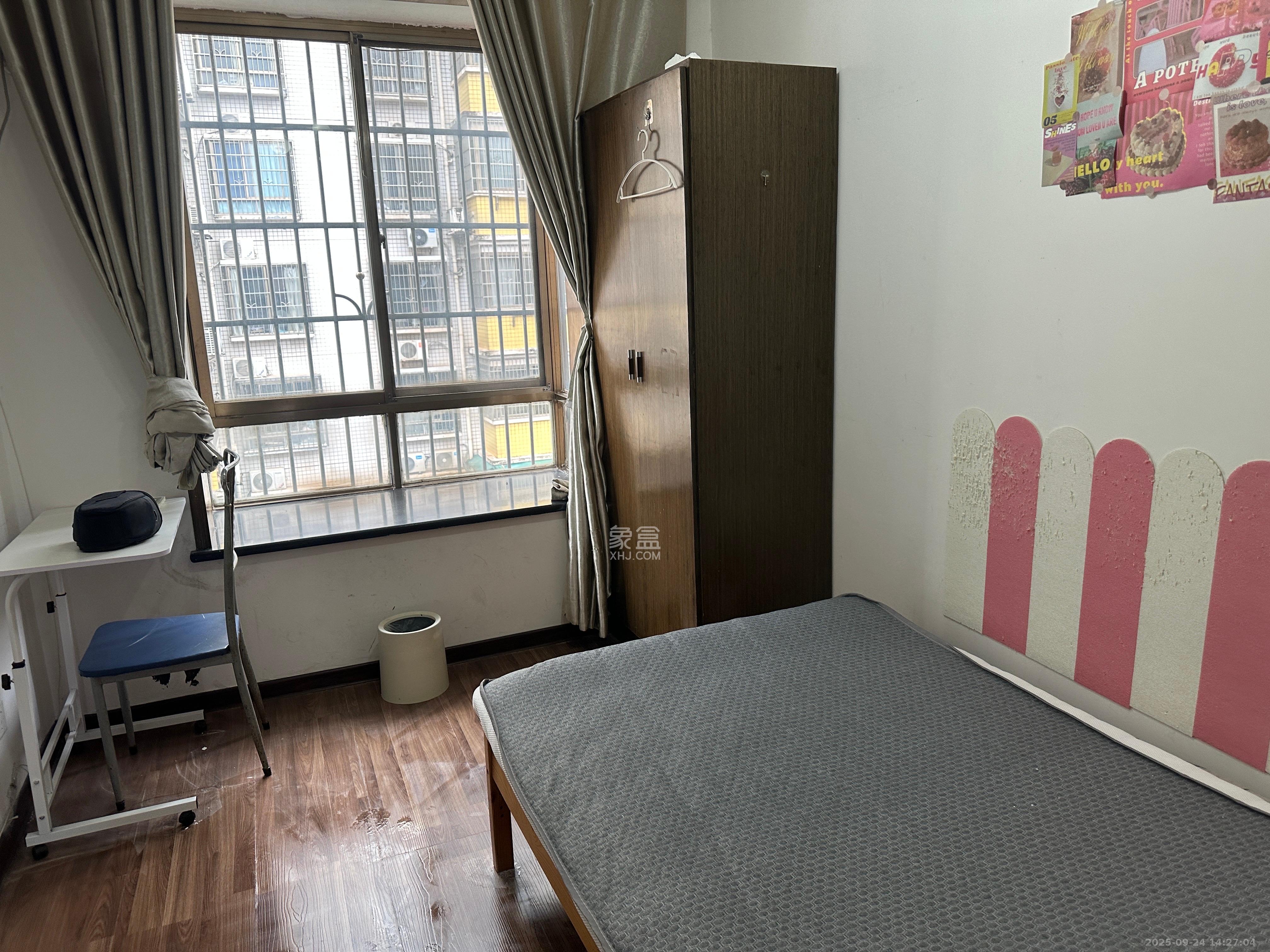 阳明山庄  2室1厅1卫   1700.00元/月室内图