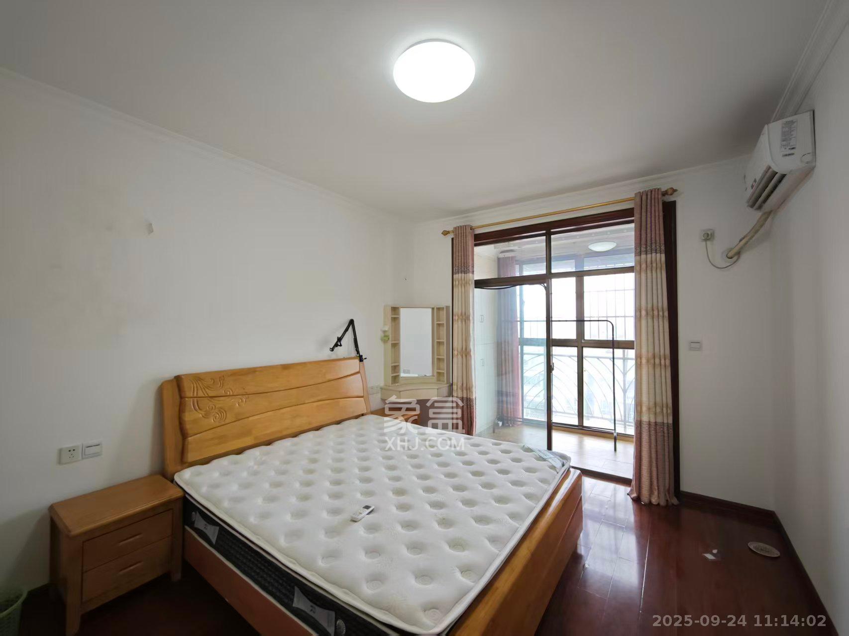 丽都桃源(金峰北院二期)  2室2厅1卫    2100.0元/月 丽都桃源(金峰北院二期)  2室2厅1卫    2100.0元/月