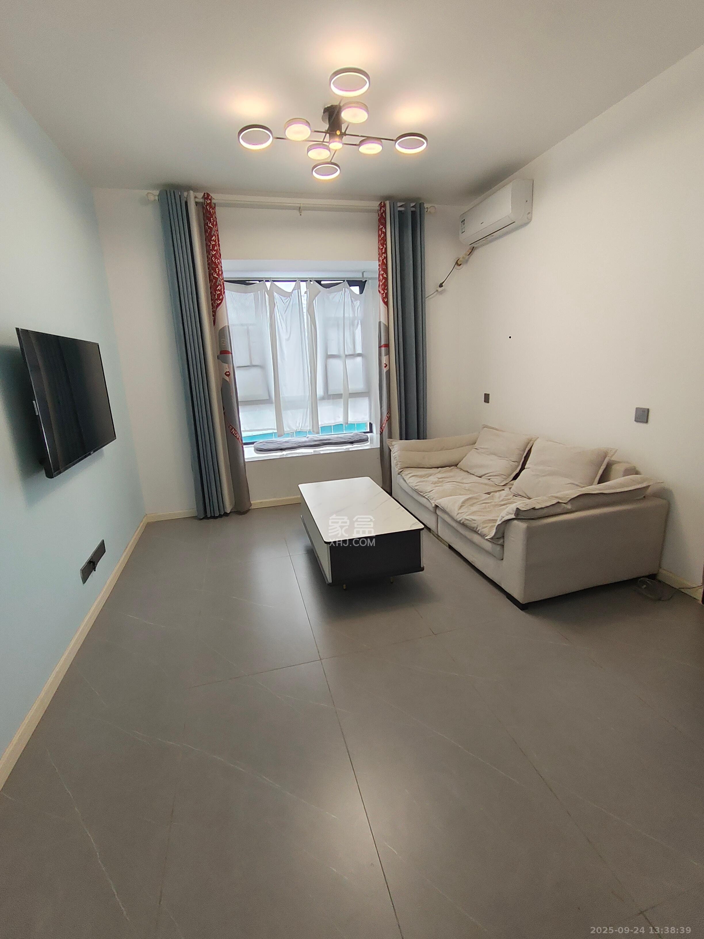 颐美会现代城  1室0厅0卫    3000.0元/月 颐美会现代城  1室0厅0卫    3000.0元/月