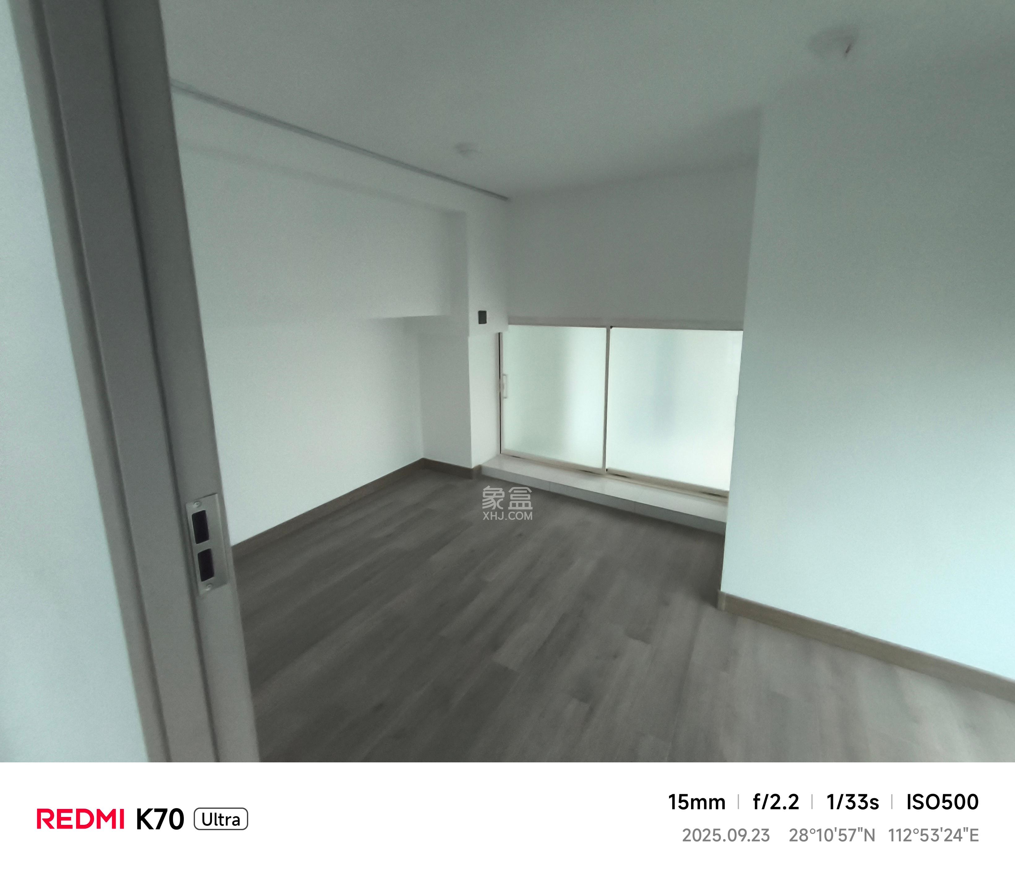 中建宝铂公馆   90.0㎡     7500.00元/月室内图