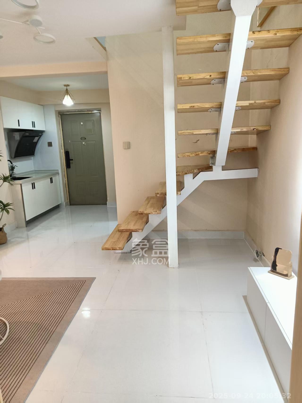 宏景名厦 1室1厅1卫 3200.0元/月 宏景名厦 1室1厅1卫 3200.0元/月室内图