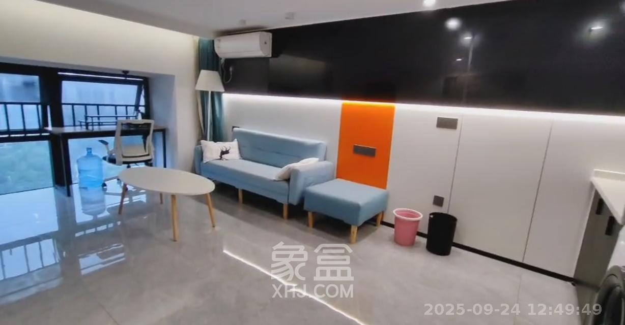 龙湖新壹城 1室1厅1卫 1500.0元/月 龙湖新壹城 1室1厅1卫 1500.0元/月室内图