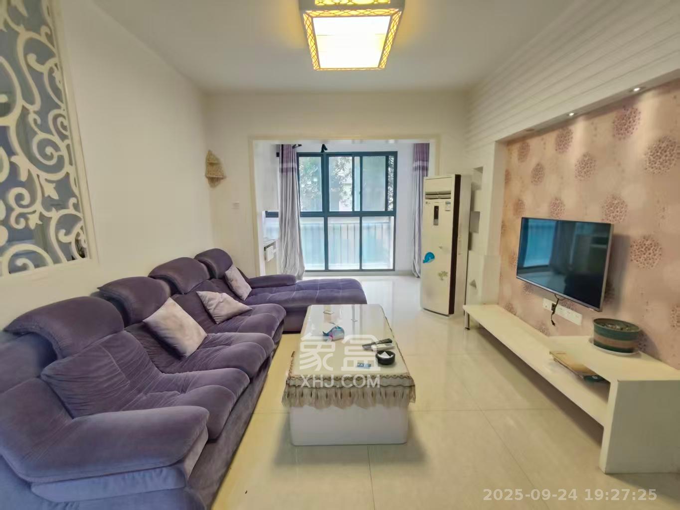 卓越蔚蓝海岸二期 2室2厅1卫 2200.0元/月 卓越蔚蓝海岸二期 2室2厅1卫 2200.0元/月室内图