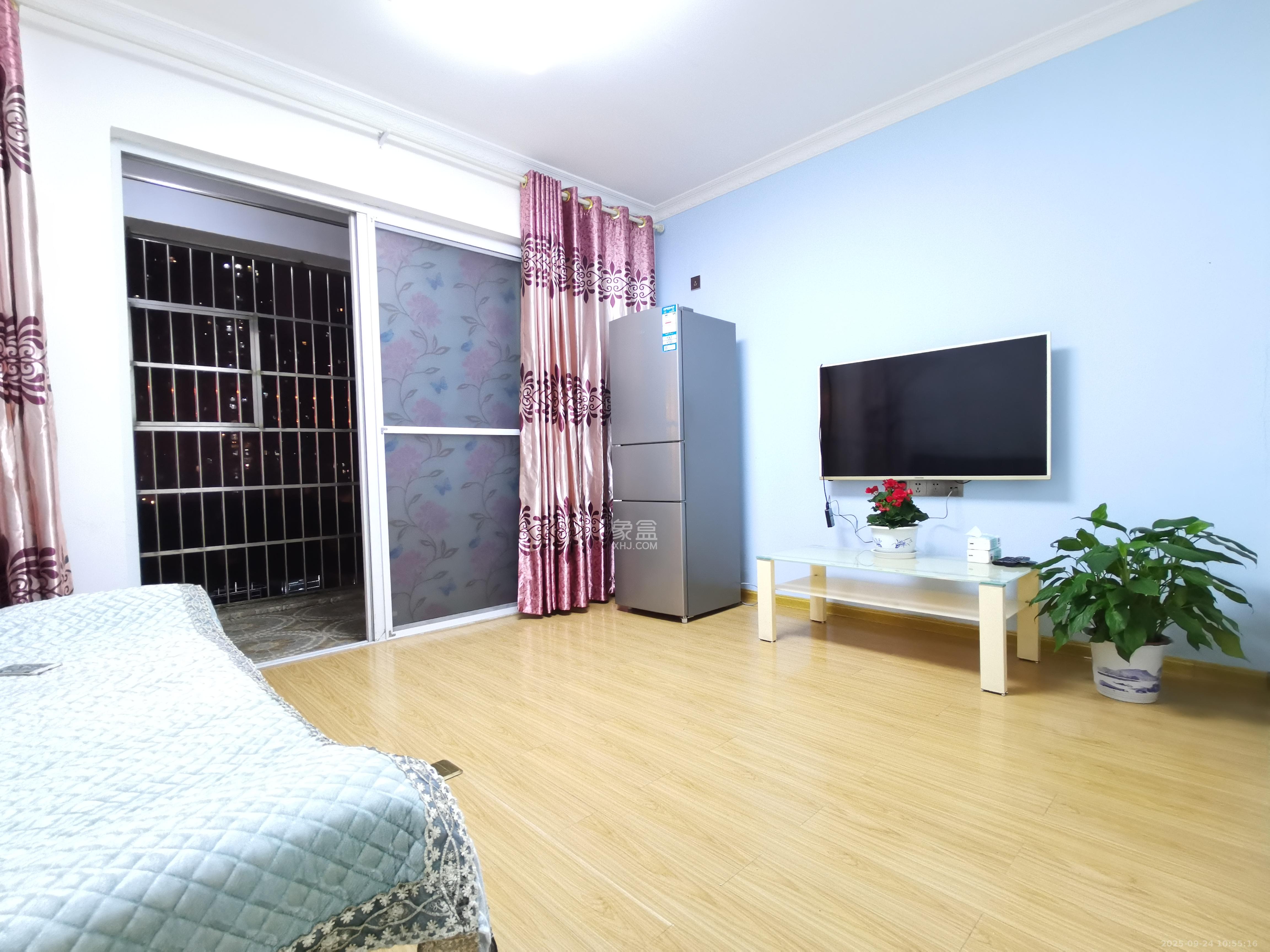 福嘉园 1室1厅1卫 1500.0元/月 福嘉园 1室1厅1卫 1500.0元/月室内图