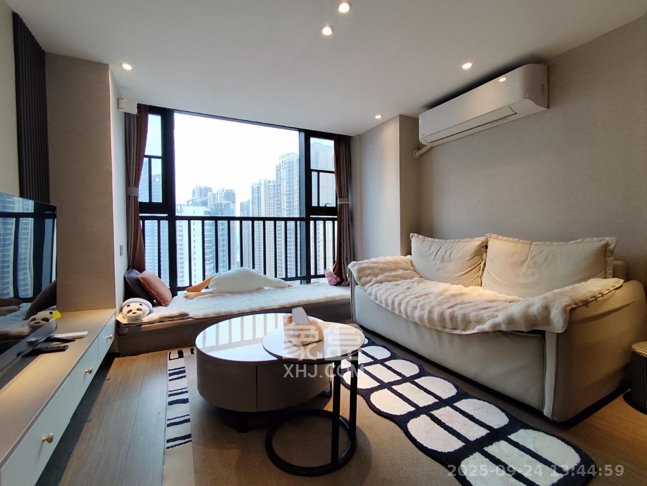 中一鲲出(鲲鹏府) 2室1厅1卫 2700.0元/月 中一鲲出(鲲鹏府) 2室1厅1卫 2700.0元/月室内图