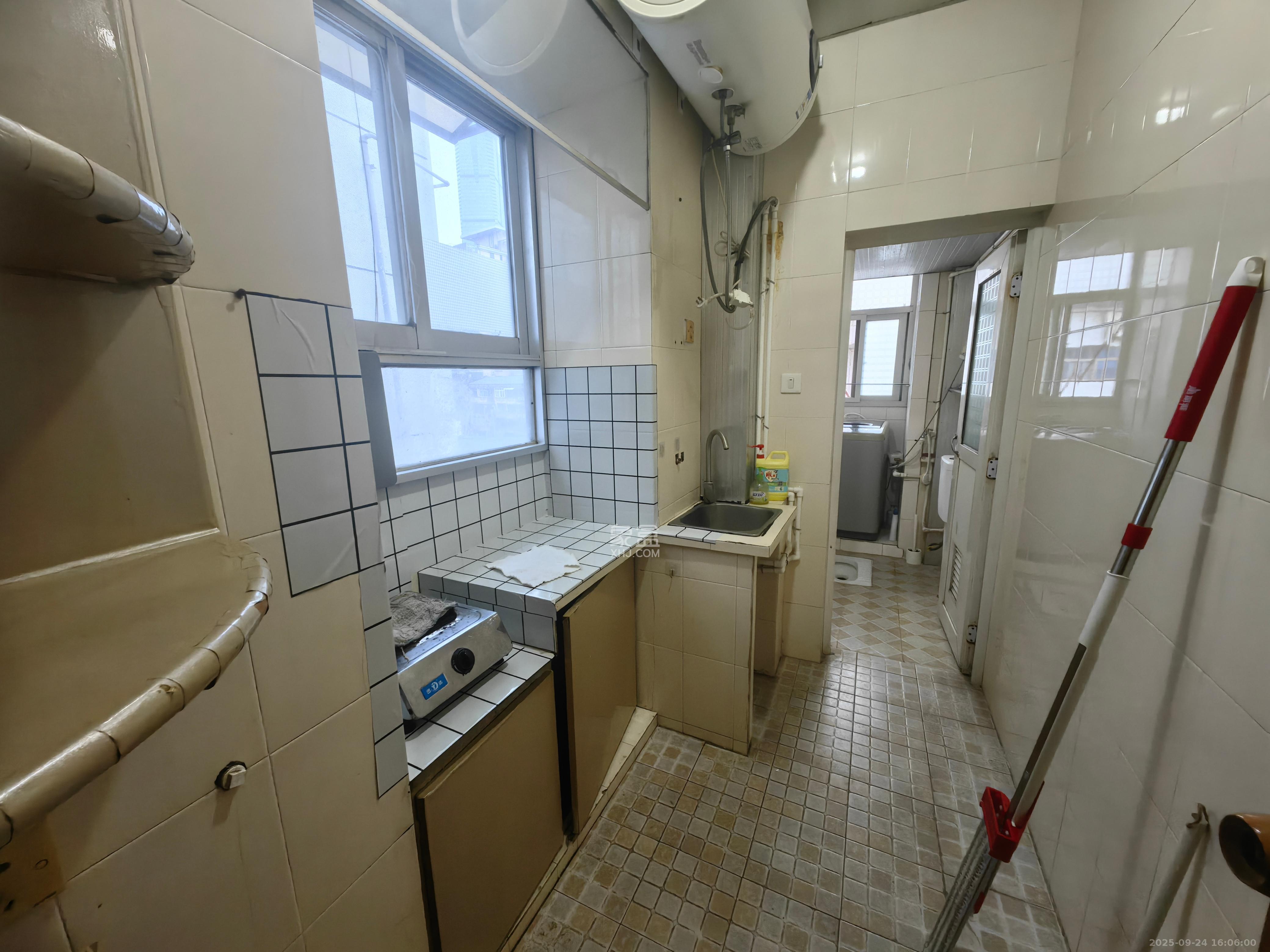 浏城桥竹园公寓 1室1厅1卫 1200.0元/月 浏城桥竹园公寓 1室1厅1卫 1200.0元/月室内图