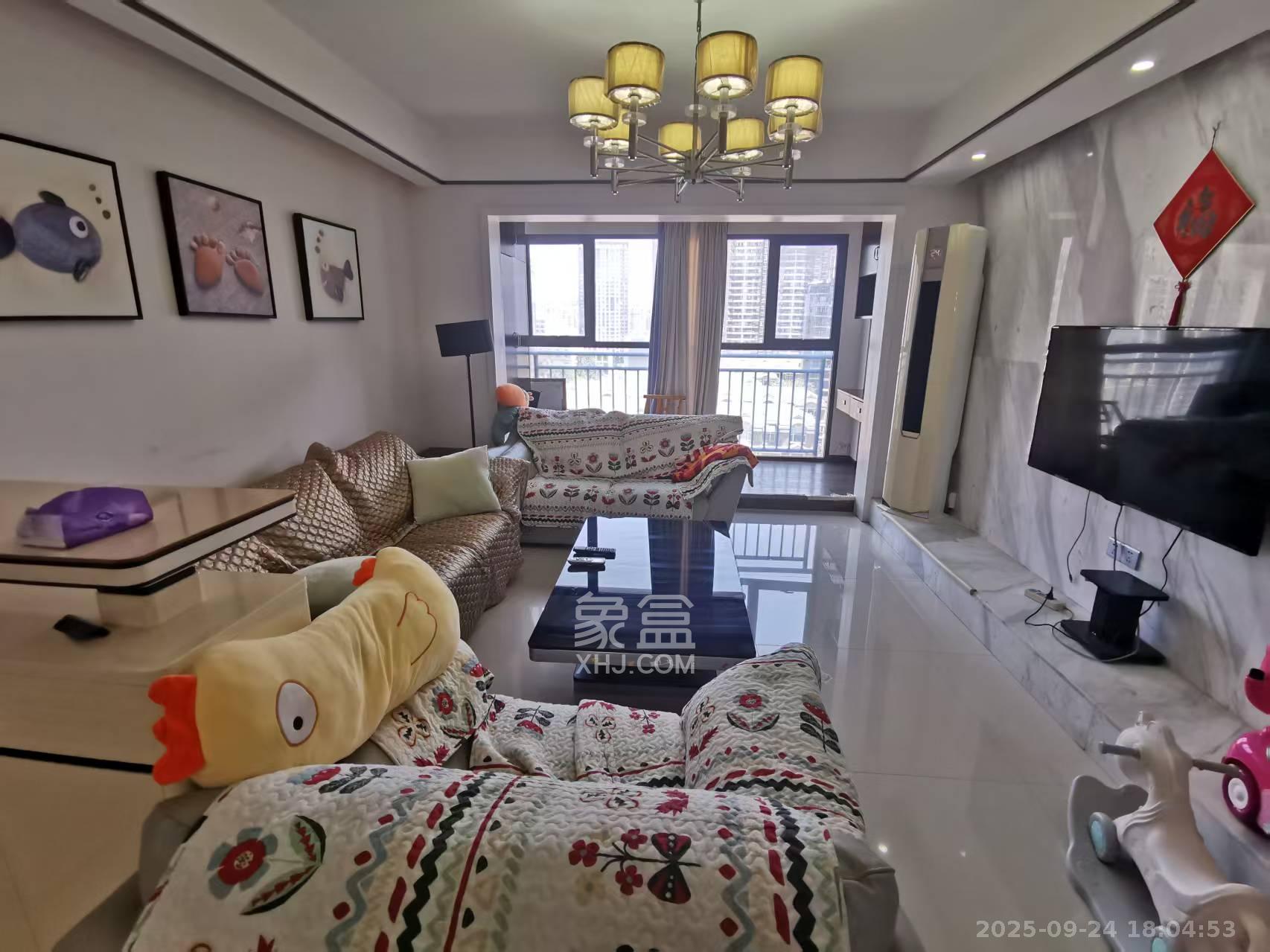 长城雅苑 3室2厅2卫 2600.0元/月 长城雅苑 3室2厅2卫 2600.0元/月室内图