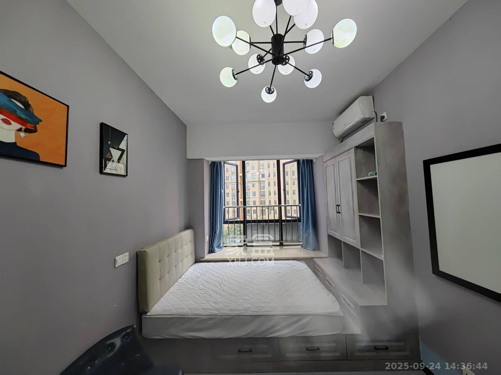 洋湖时代  1室1厅1卫    1100.0元/月室内图