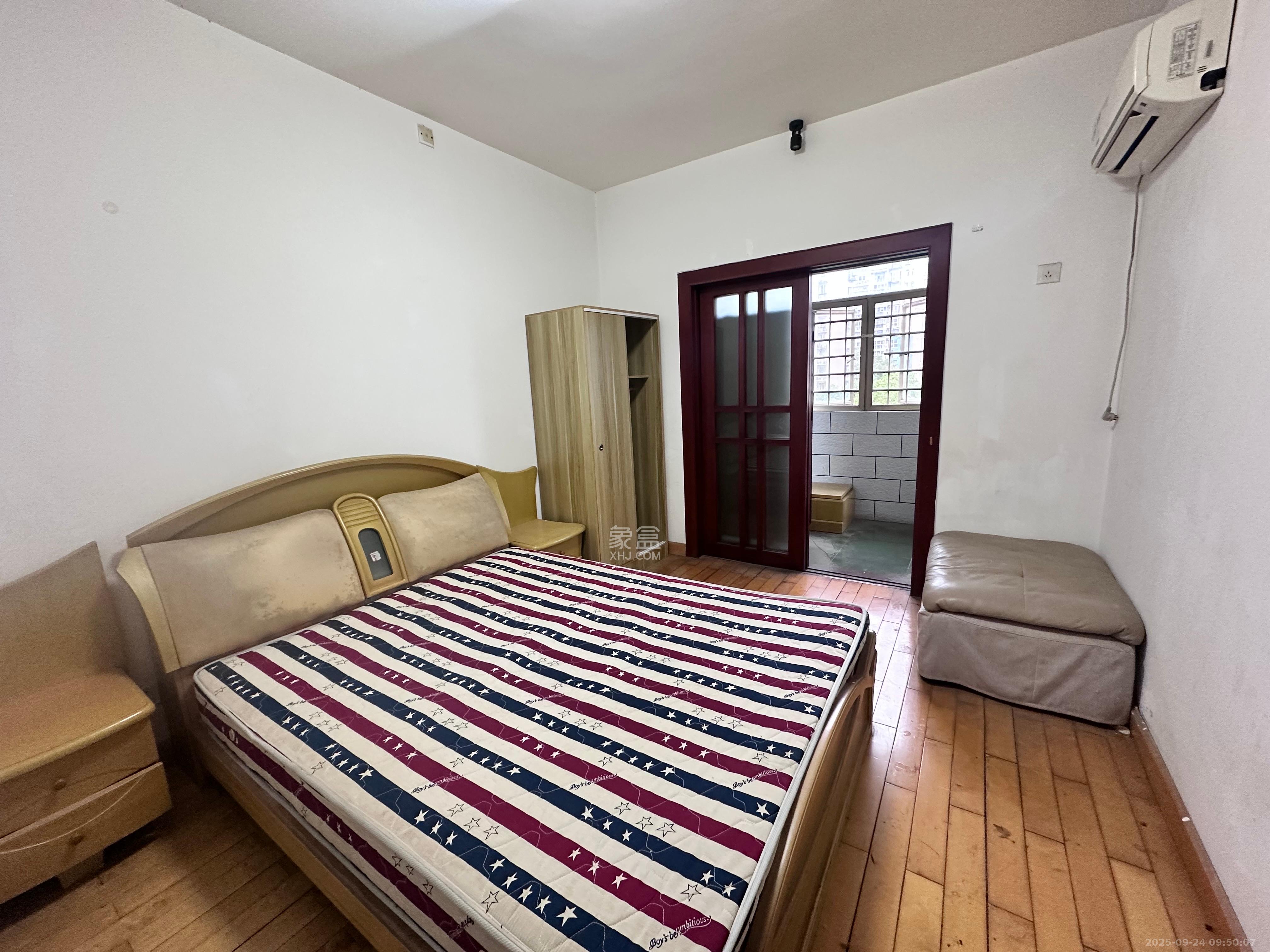 中联科技园 3室2厅2卫 2250.0元/月 中联科技园 3室2厅2卫 2250.0元/月室内图