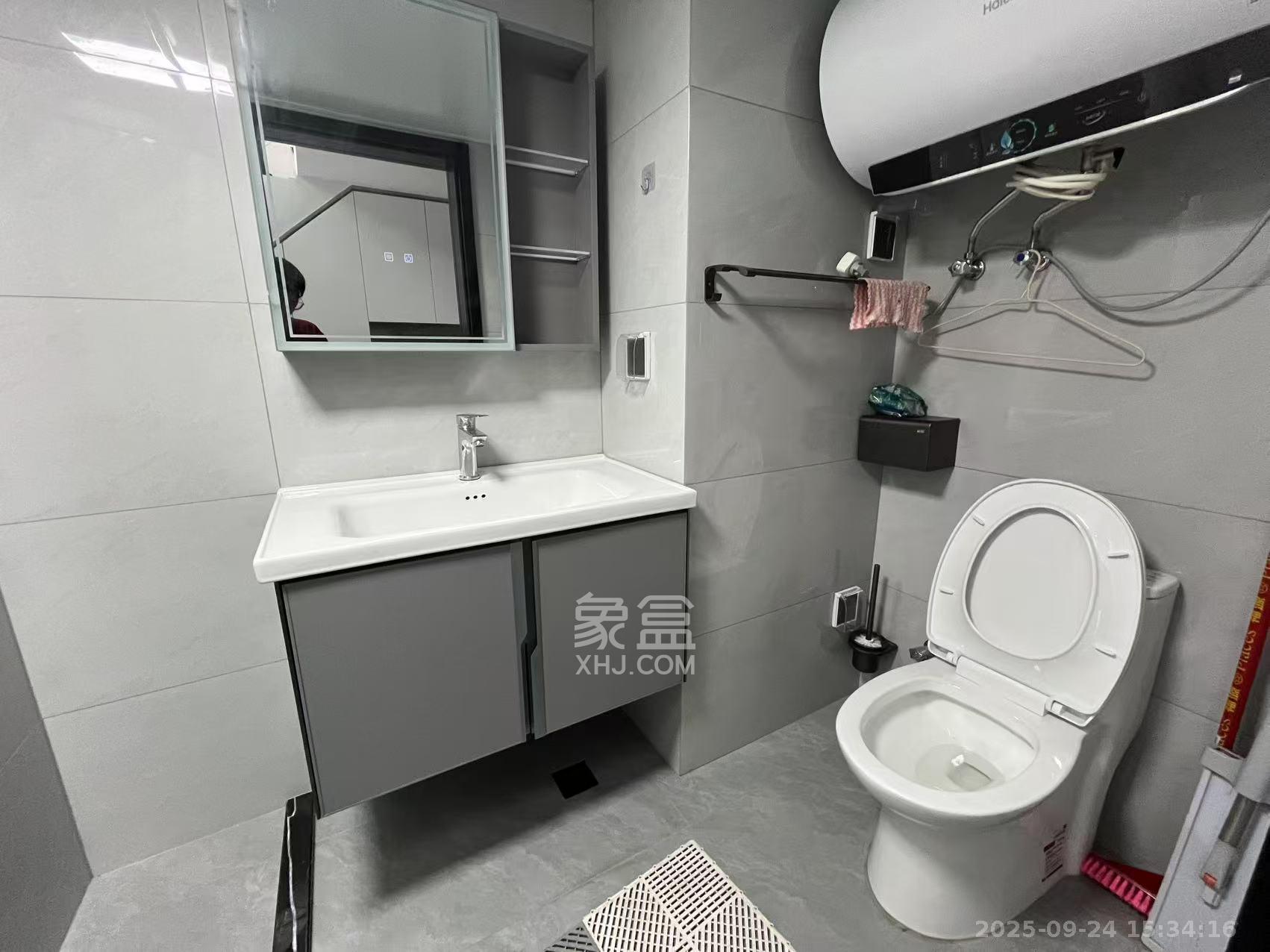 龙湖新壹城  1室0厅0卫    2000.0元/月 龙湖新壹城  1室0厅0卫    2000.0元/月室内图