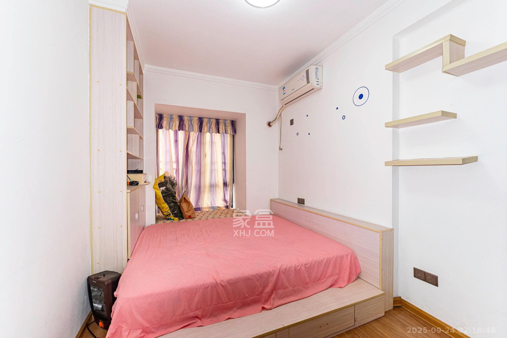 盛地尊域 3室2厅2卫 78.0万 盛地尊域 3室2厅2卫 78.0万卧室