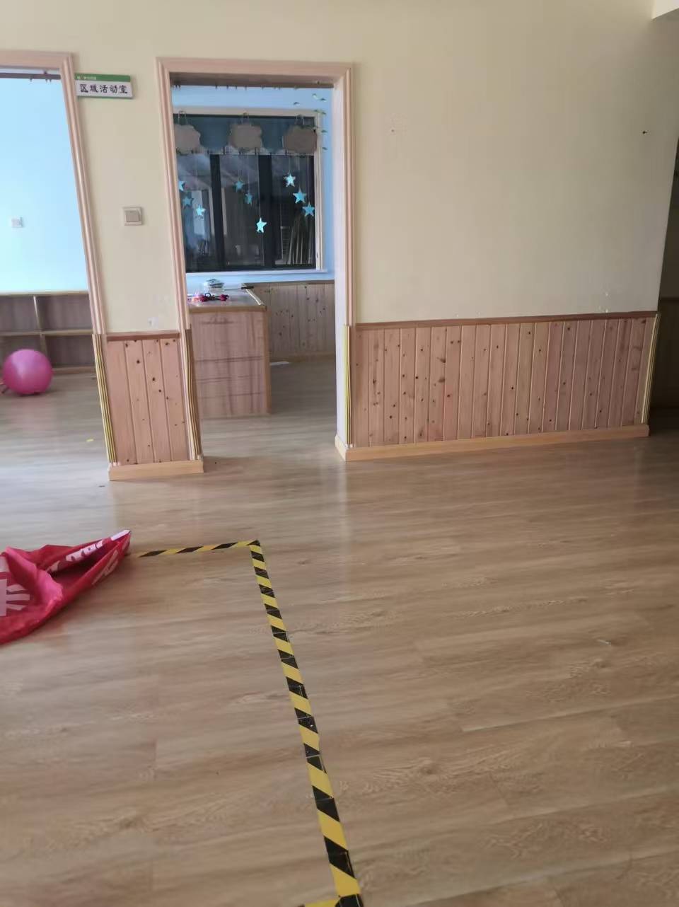 南门口安置小区一期 1室0厅0卫 5200.0元/月 南门口安置小区一期 1室0厅0卫 5200.0元/月室内图