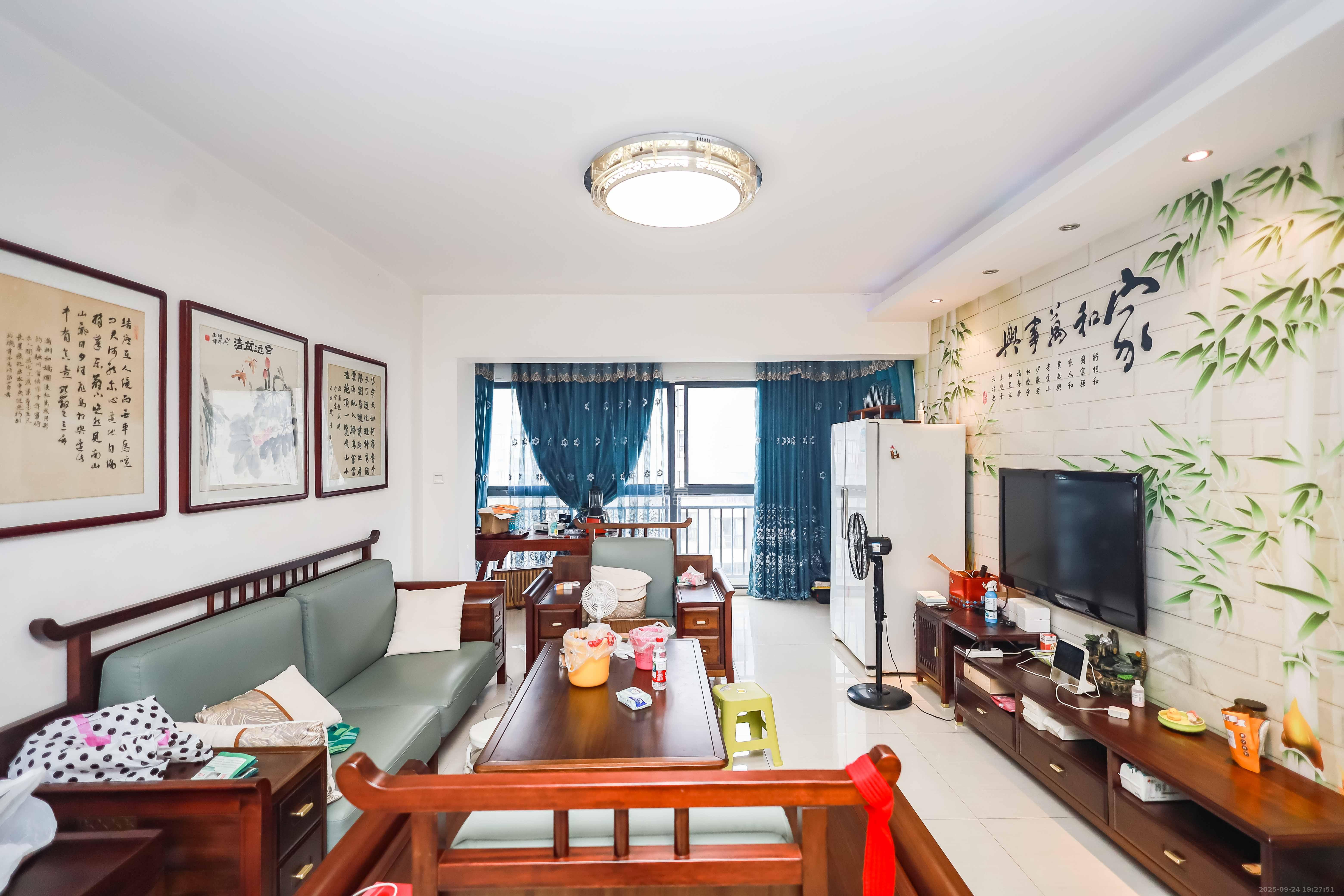 莱茵城 3室2厅1卫 106.0万 莱茵城 3室2厅1卫 106.0万客厅