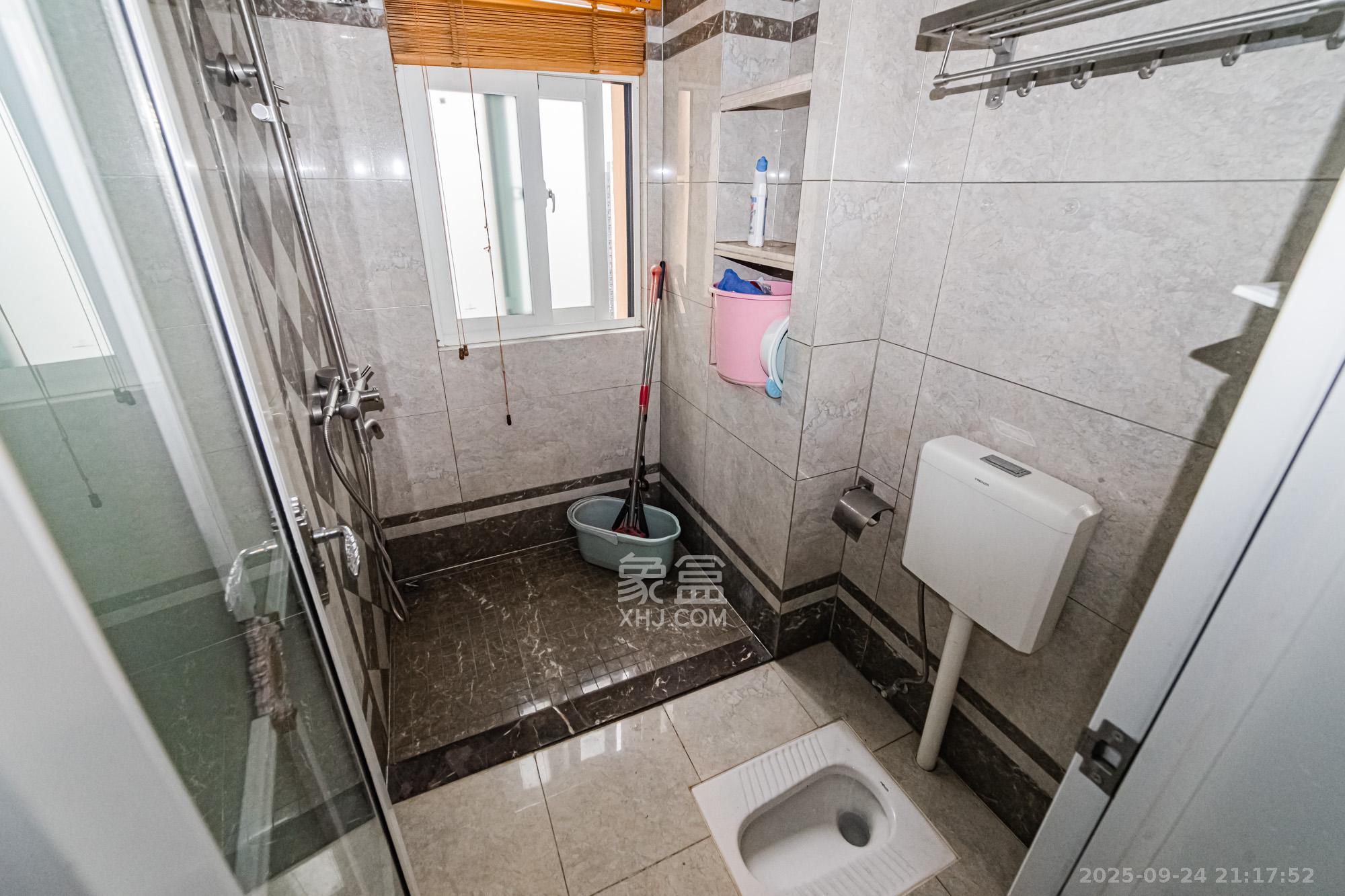 北辰三角洲E6区  4室2厅2卫    198.0万 北辰三角洲E6区  4室2厅2卫    198.0万卫生间