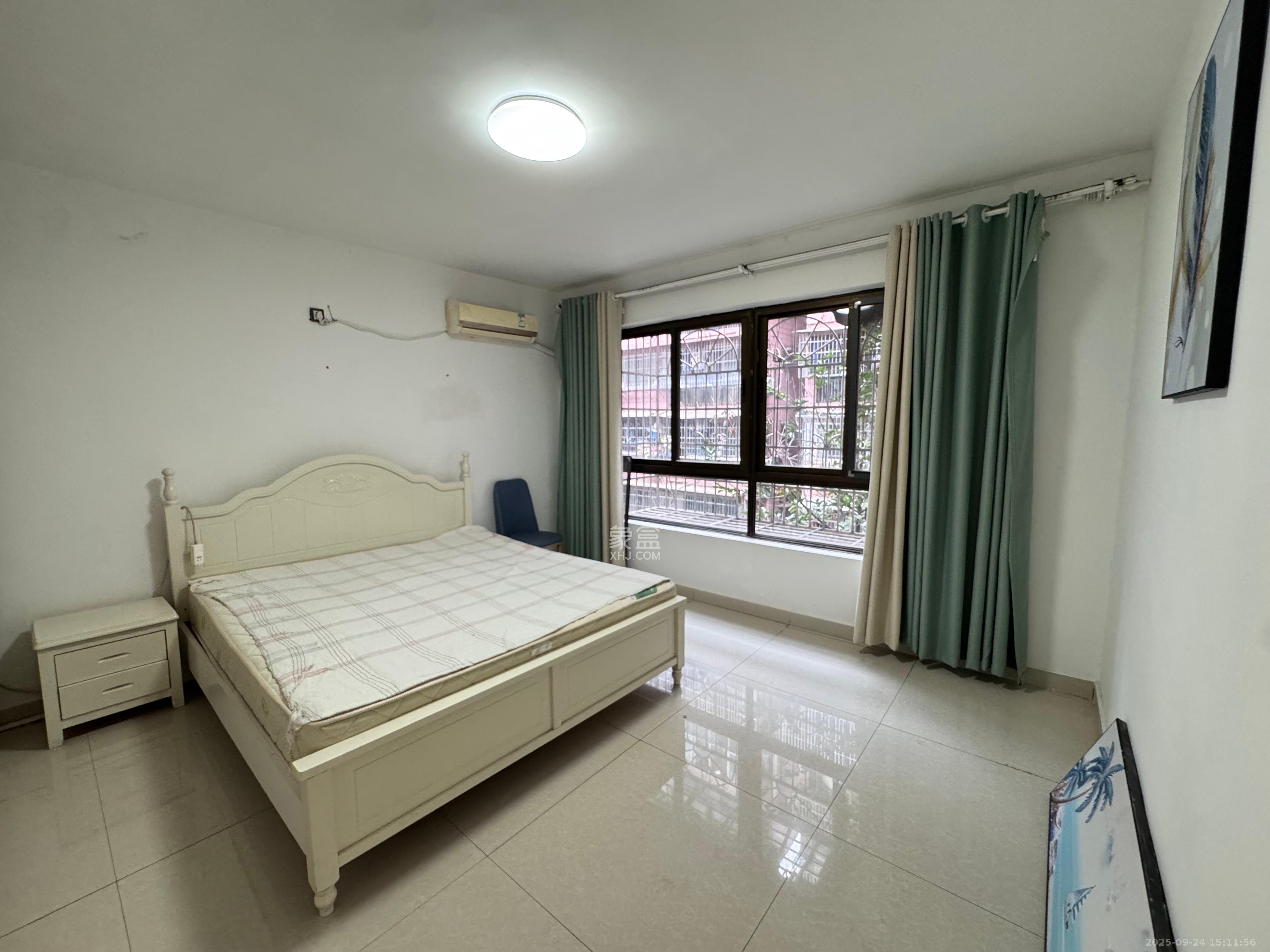 新富城  3室1厅1卫    3600.0元/月室内图