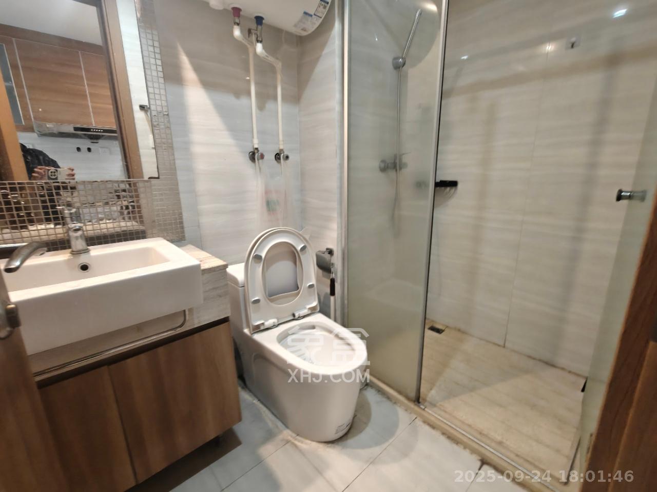 恒大国际广场 1室1厅1卫 1500.0元/月 恒大国际广场 1室1厅1卫 1500.0元/月室内图