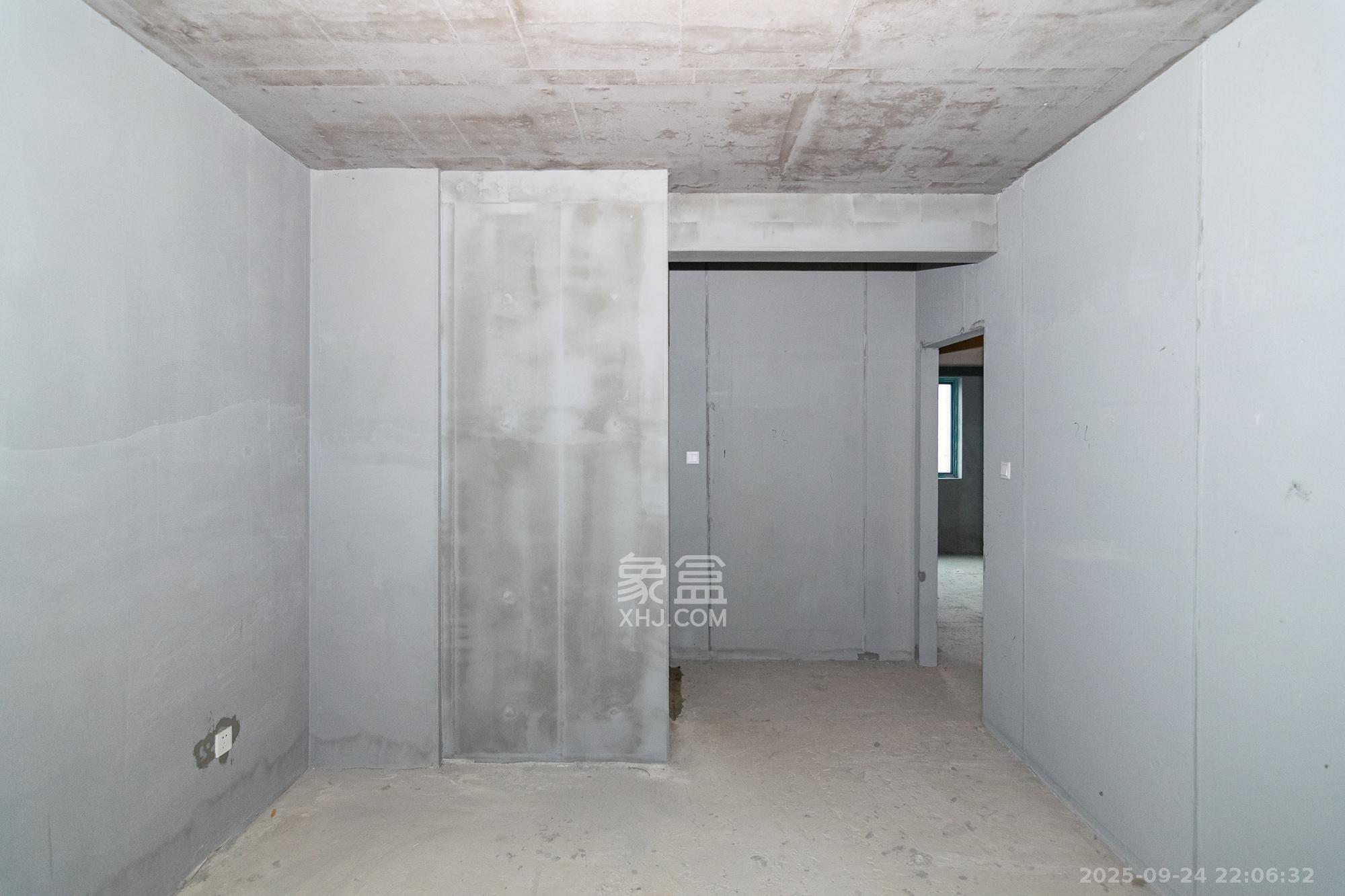 澳海谷山府 3室2厅2卫 78.0万 澳海谷山府 3室2厅2卫 78.0万卧室