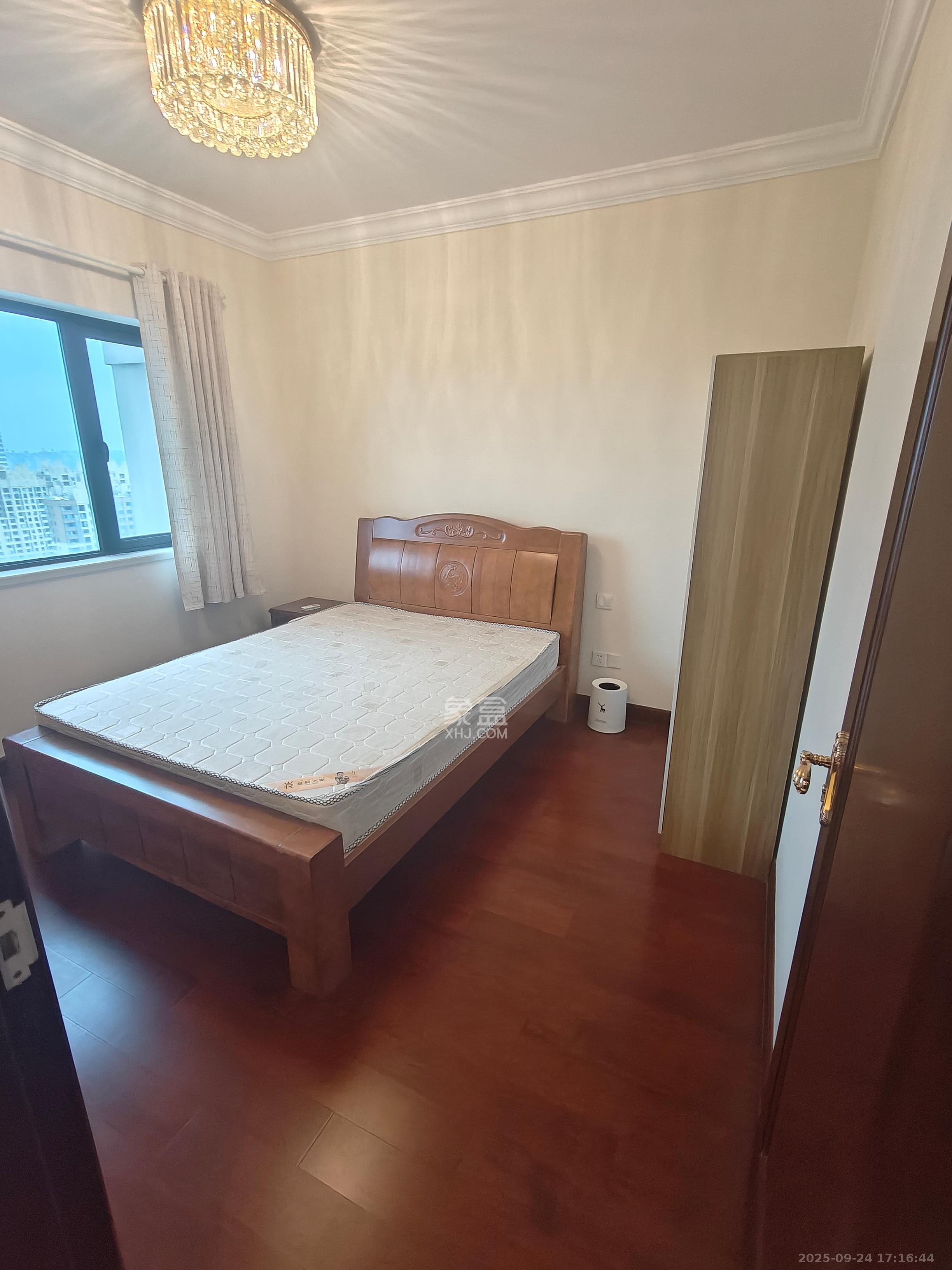 恒大翡翠华庭 3室2厅2卫 2000.0元/月 恒大翡翠华庭 3室2厅2卫 2000.0元/月室内图