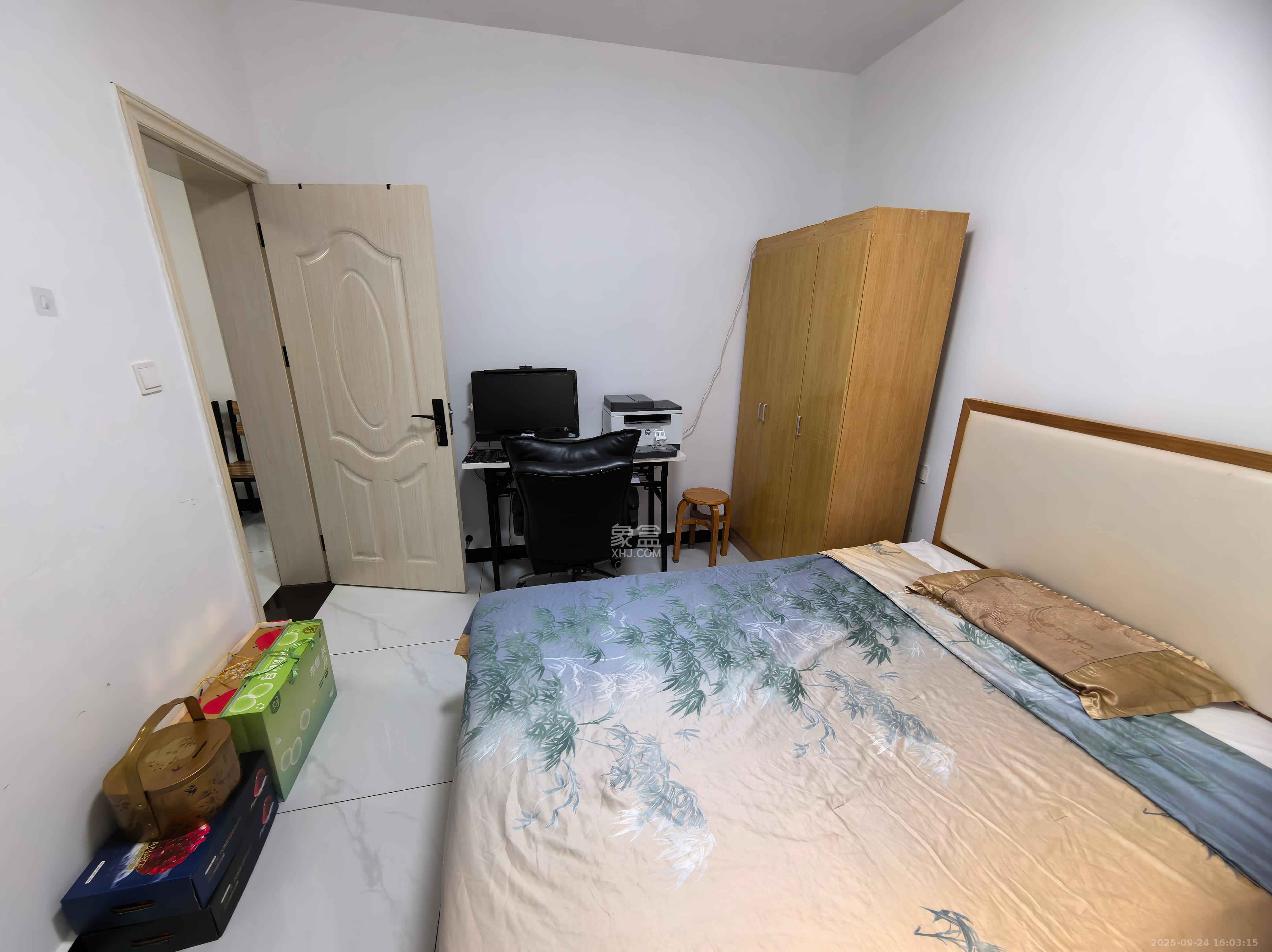 望月湖小区六片(湖中社区六片小区) 2室1厅1卫 2400.0元/月 望月湖小区六片(湖中社区六片小区) 2室1厅1卫 2400.0元/月室内图