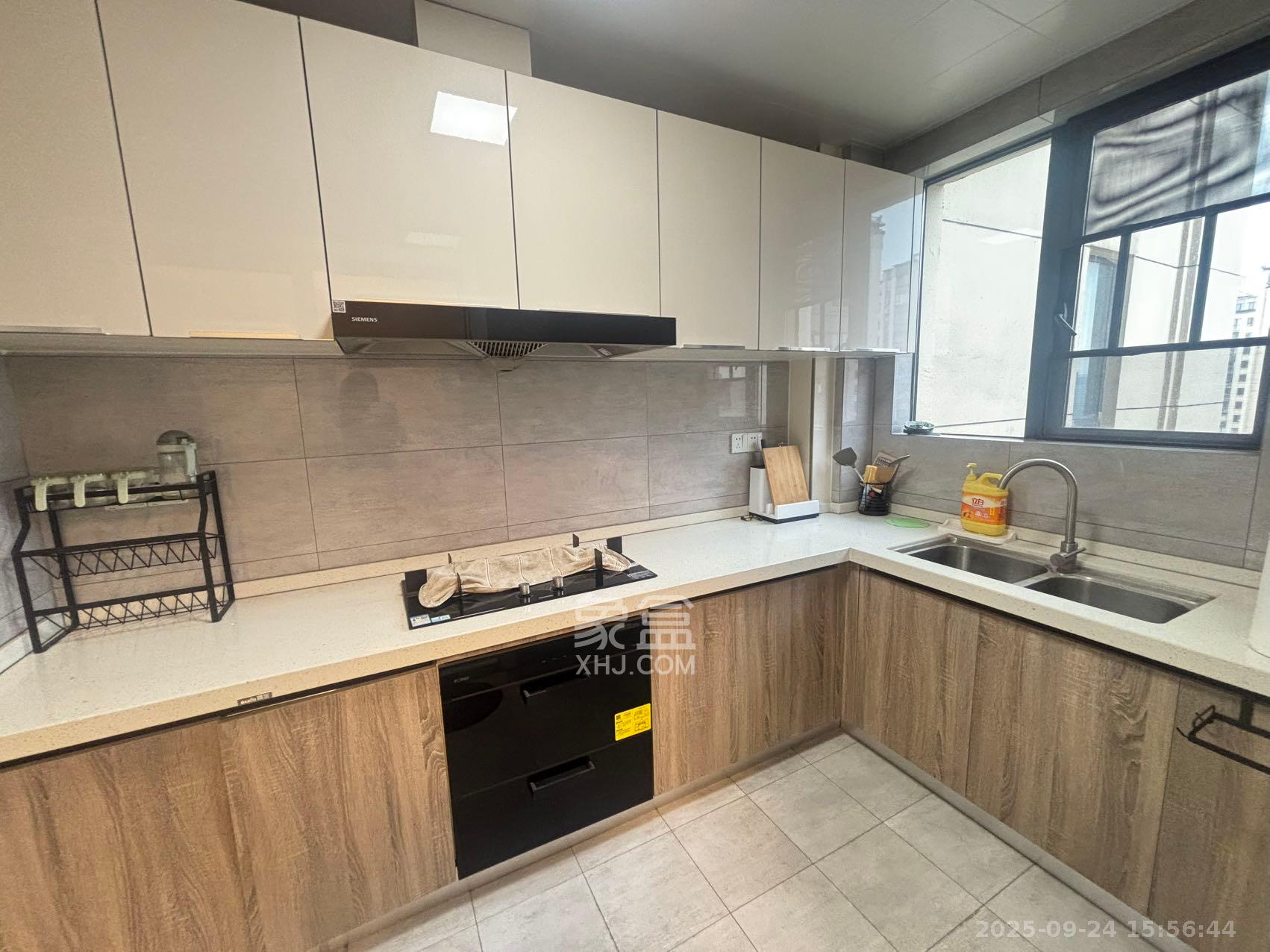 惠天然梅岭国际 3室2厅2卫 3000.0元/月 惠天然梅岭国际 3室2厅2卫 3000.0元/月室内图