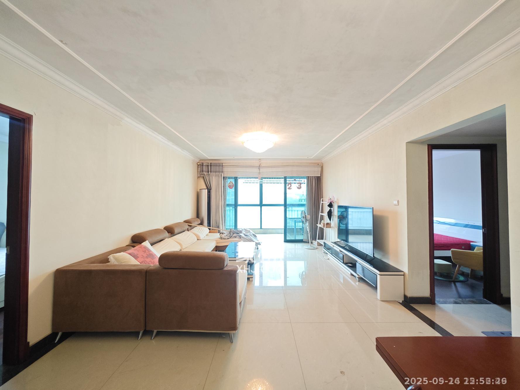 恒大城  4室2厅2卫    2800.0元/月室内图