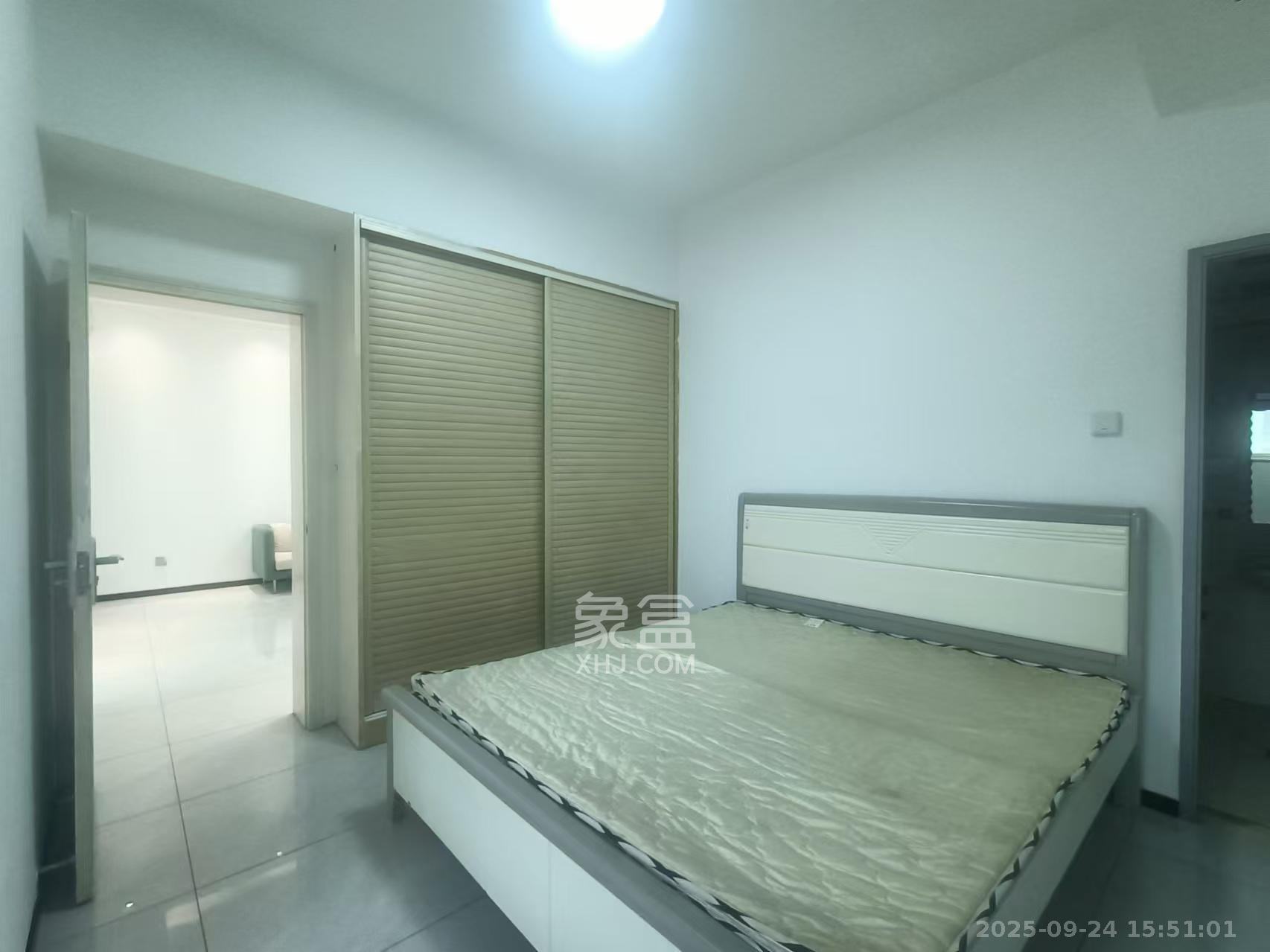 红星国际星城  3室1厅1卫    2800.0元/月 红星国际星城  3室1厅1卫    2800.0元/月室内图