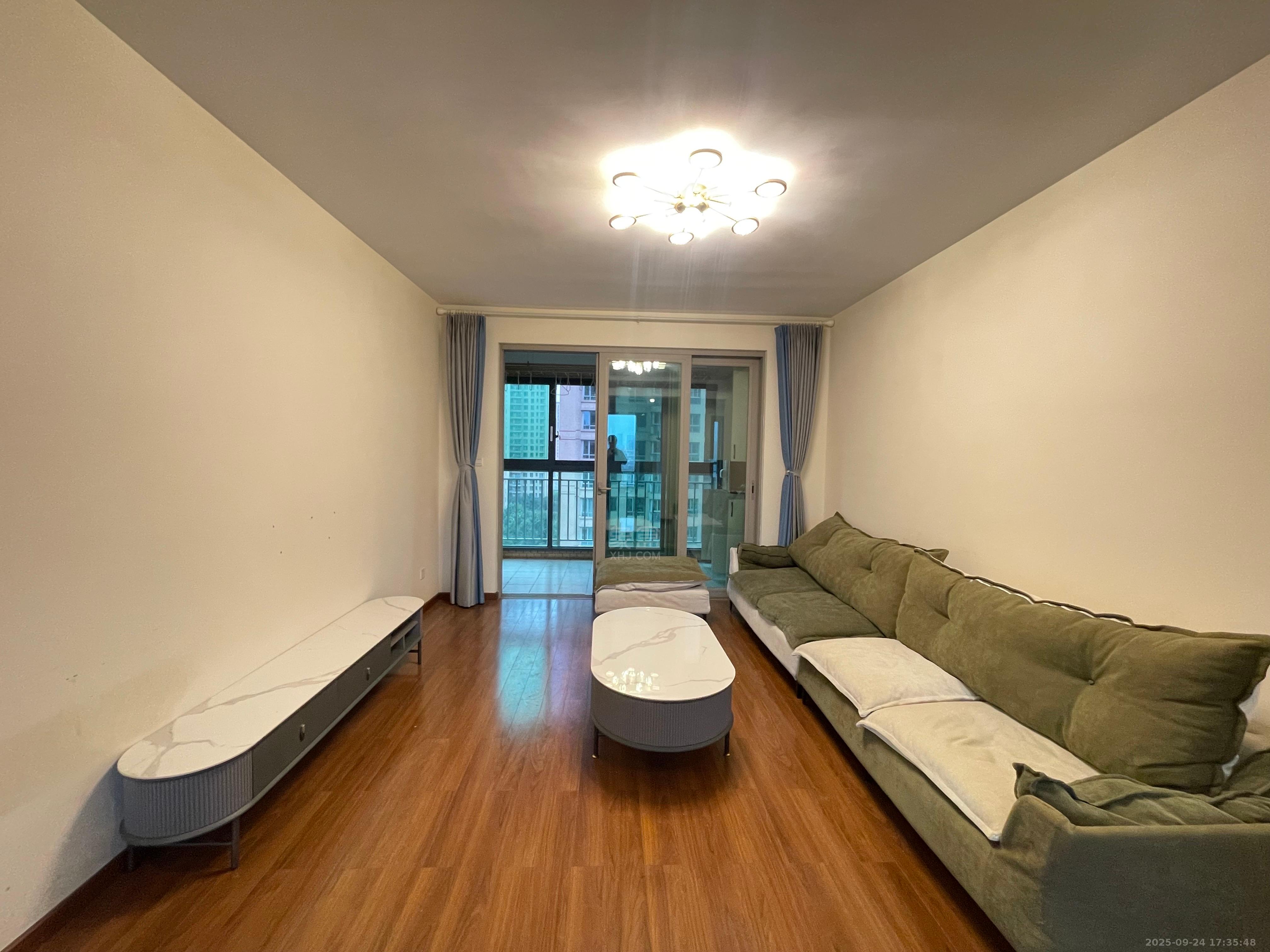 晋合湘水湾三期  3室2厅2卫    3000.0元/月 晋合湘水湾三期  3室2厅2卫    3000.0元/月室内图