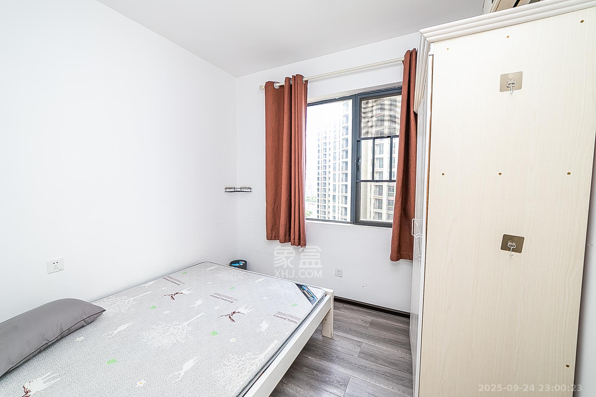 乾城（兴旺乾城）  3室2厅1卫    70.0万卧室