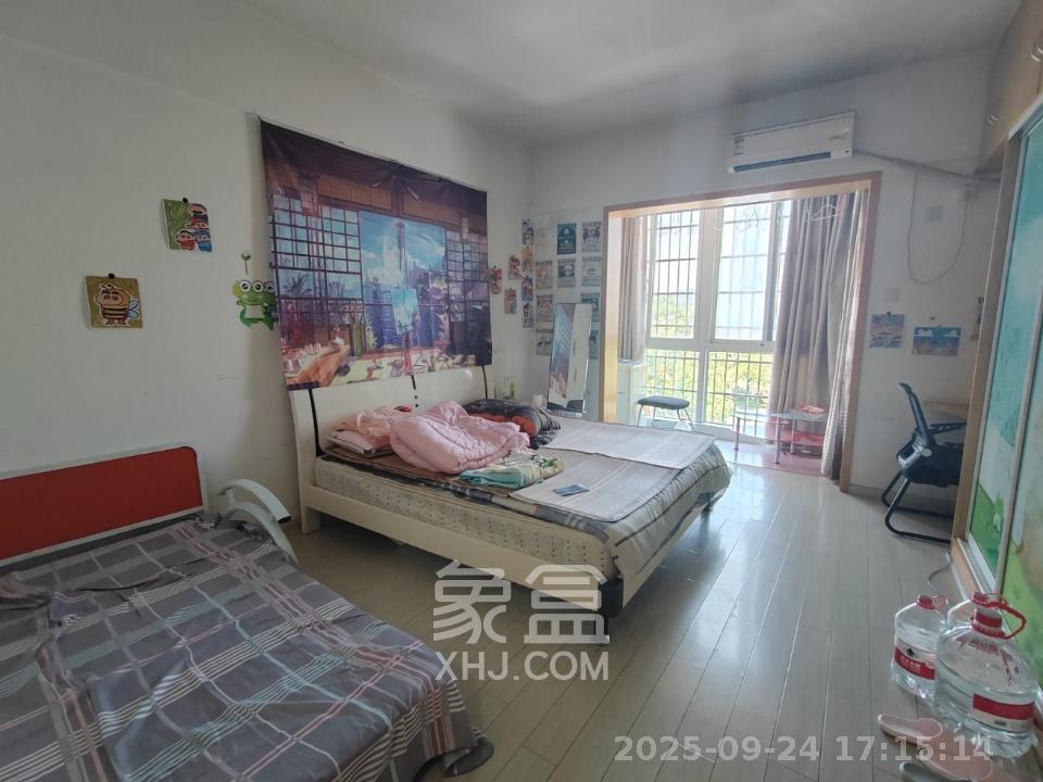 枫华府第 1室1厅1卫 1100.0元/月 枫华府第 1室1厅1卫 1100.0元/月室内图