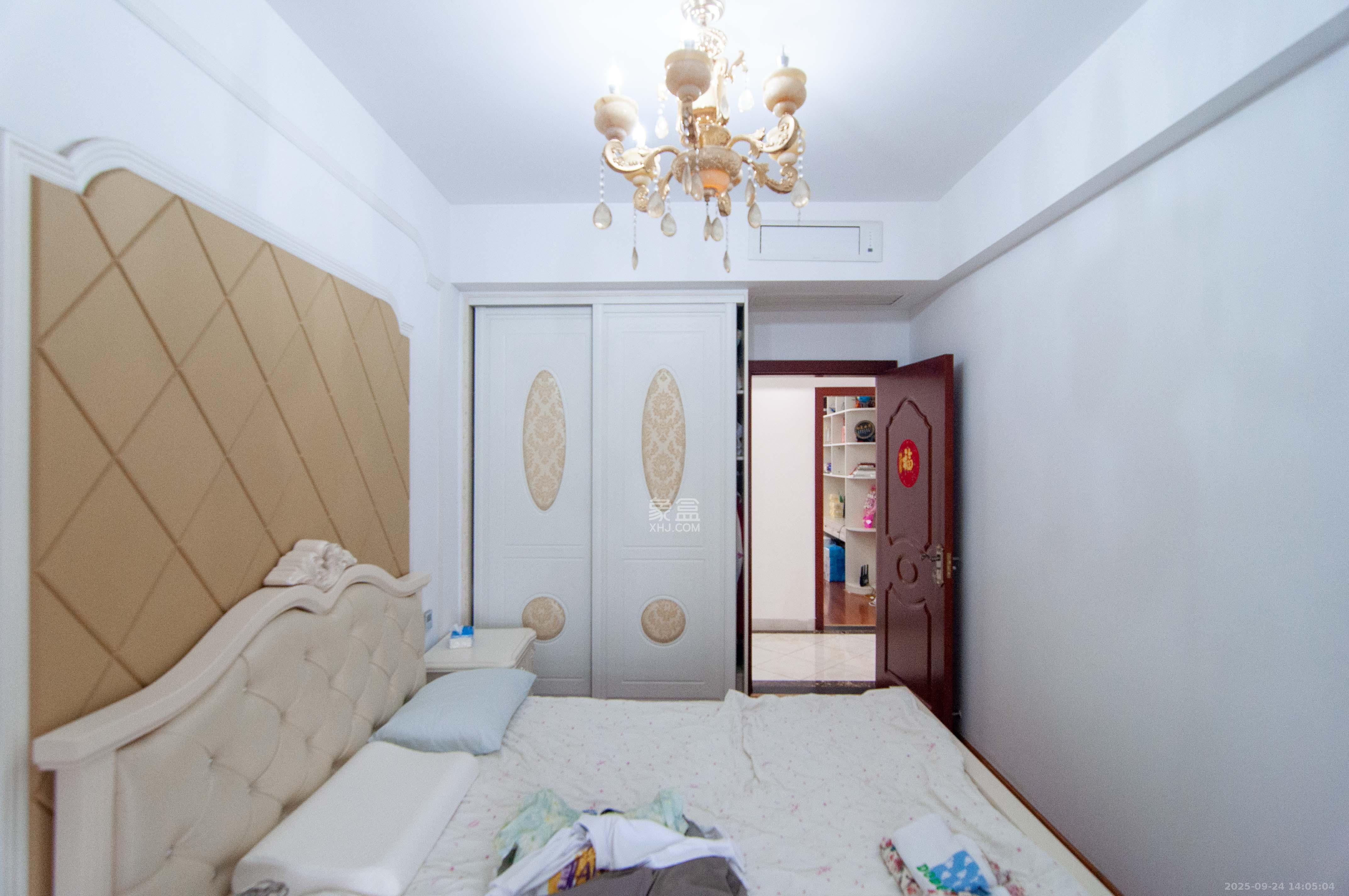 中房F联邦  4室2厅2卫    118.0万其他