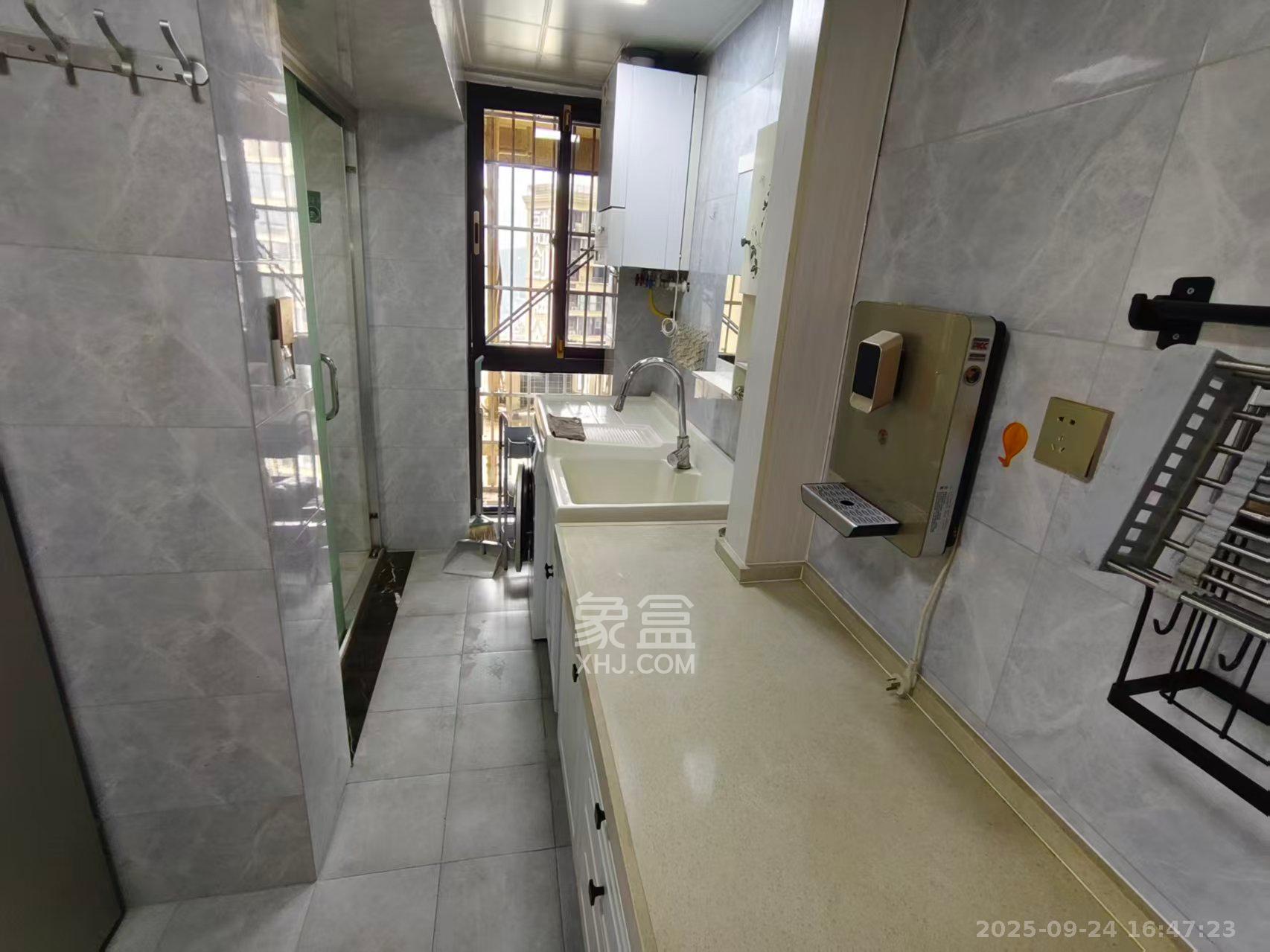 融创融公馆(融创臻苑) 2室1厅1卫 2000.0元/月 融创融公馆(融创臻苑) 2室1厅1卫 2000.0元/月室内图