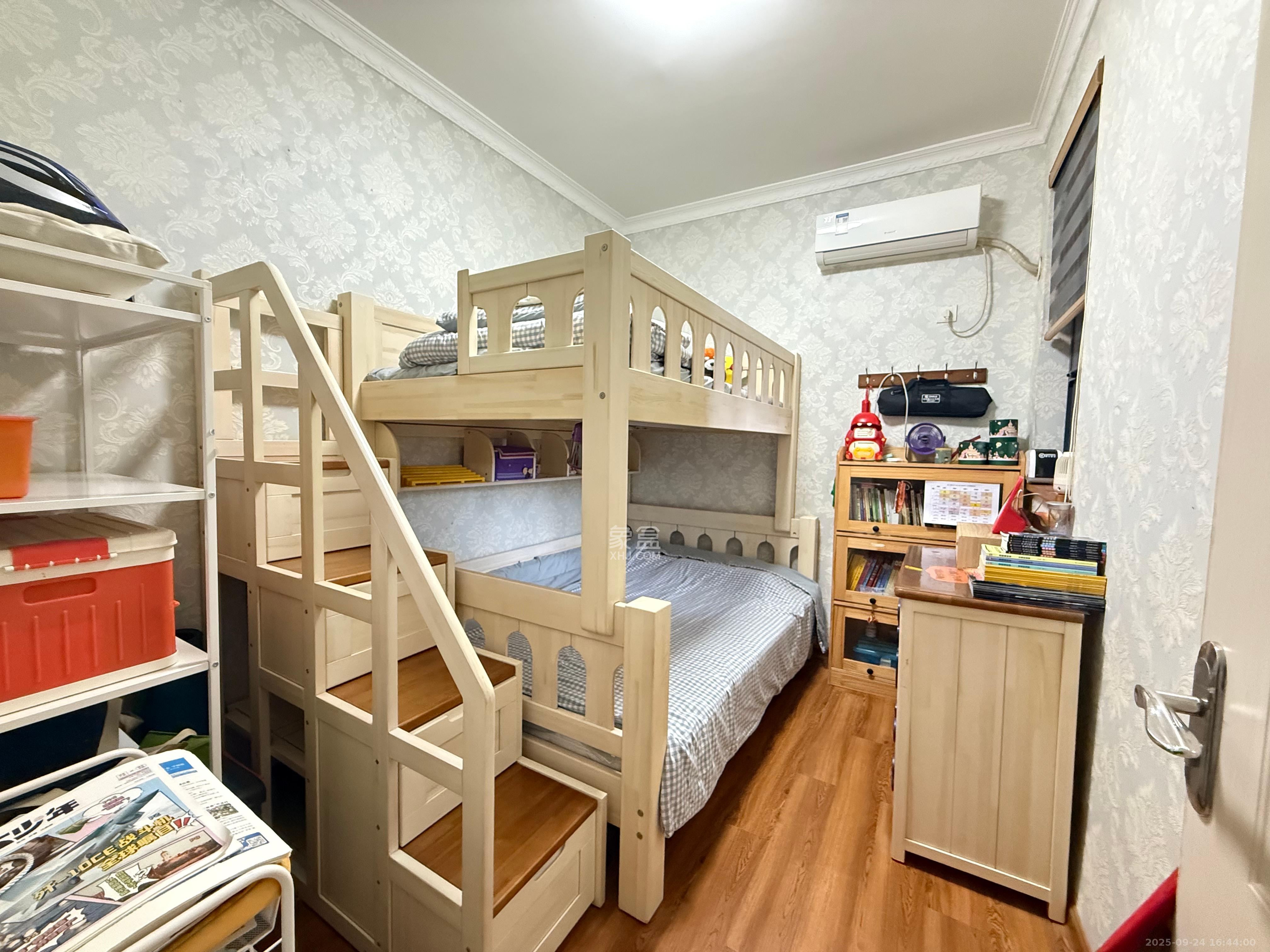 万博汇 2室1厅1卫 2400.0元/月 万博汇 2室1厅1卫 2400.0元/月室内图