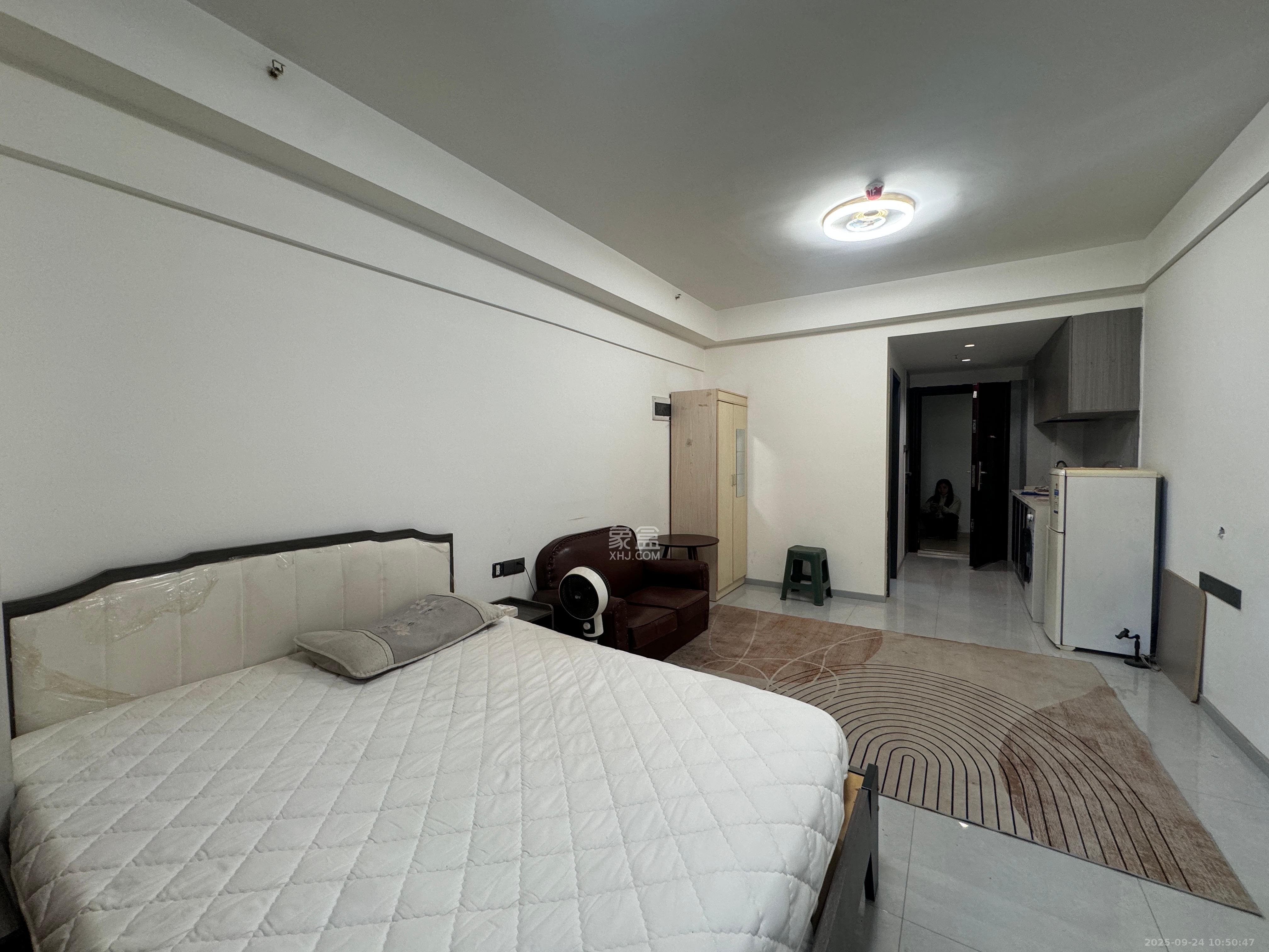 合能枫丹丽舍(柏悦名苑)  1室1厅1卫    1100.0元/月 合能枫丹丽舍(柏悦名苑)  1室1厅1卫    1100.0元/月室内图