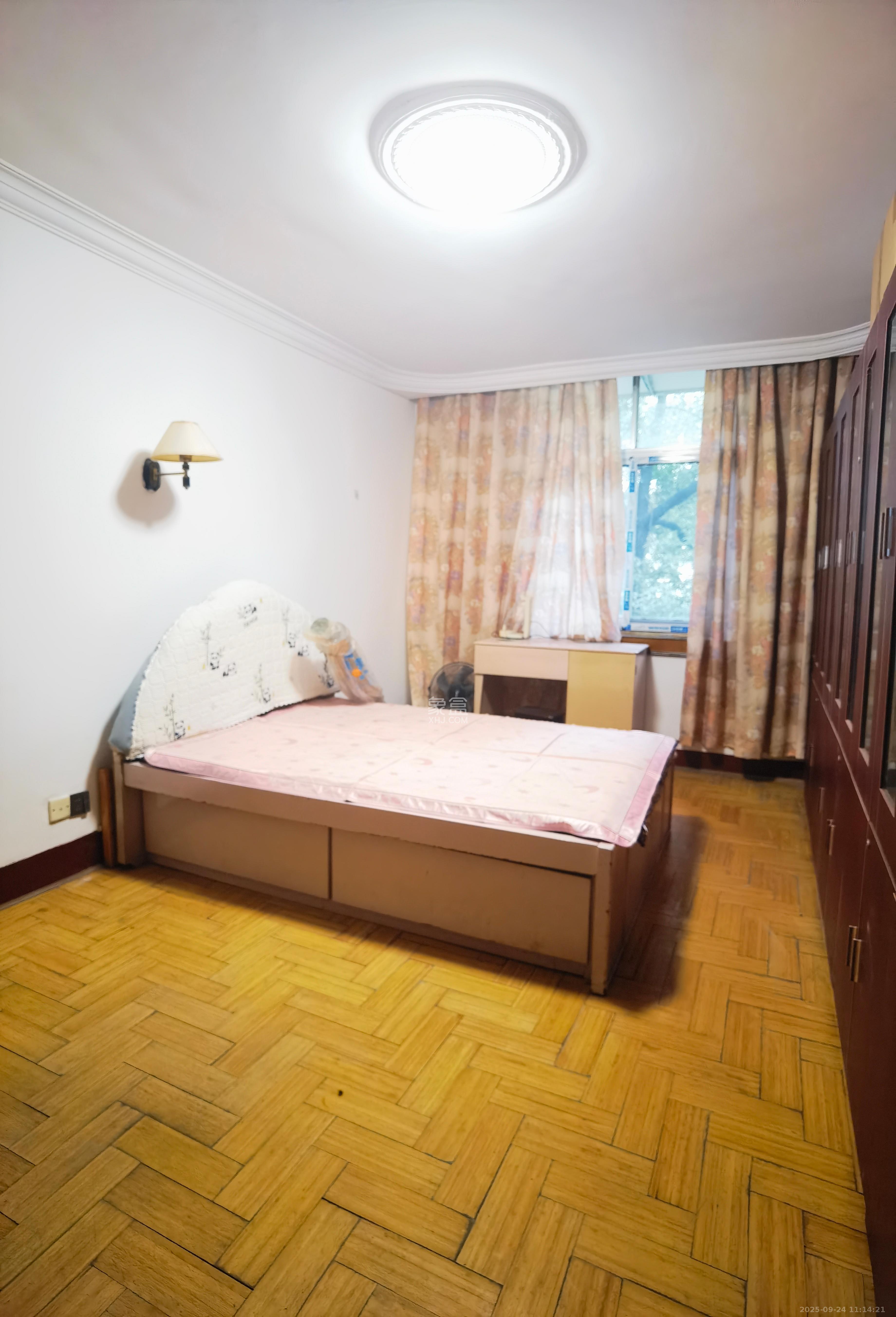 地质中学宿舍  2室2厅1卫    2200.0元/月室内图