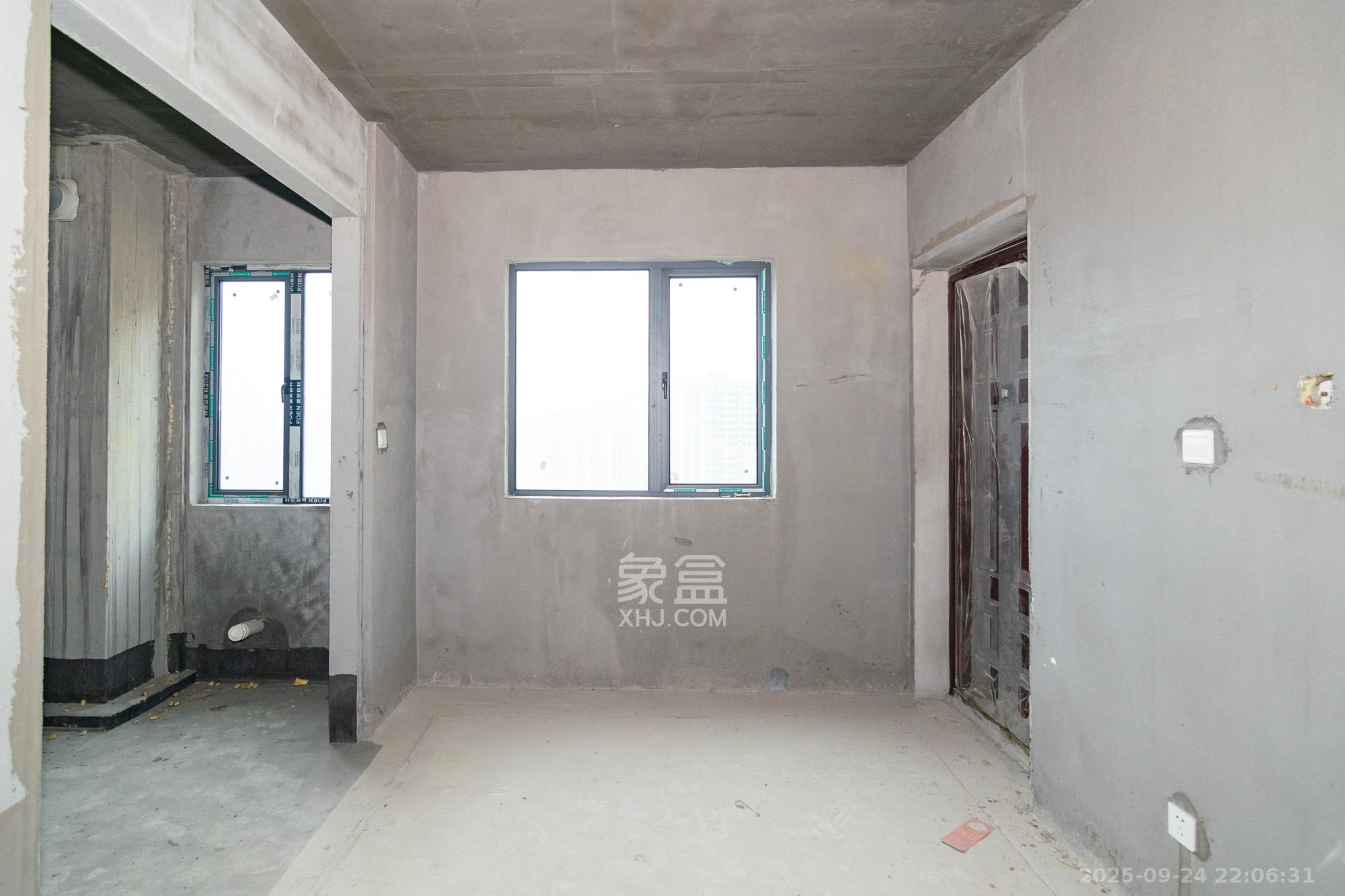 澳海谷山府 3室2厅2卫 78.0万 澳海谷山府 3室2厅2卫 78.0万客厅