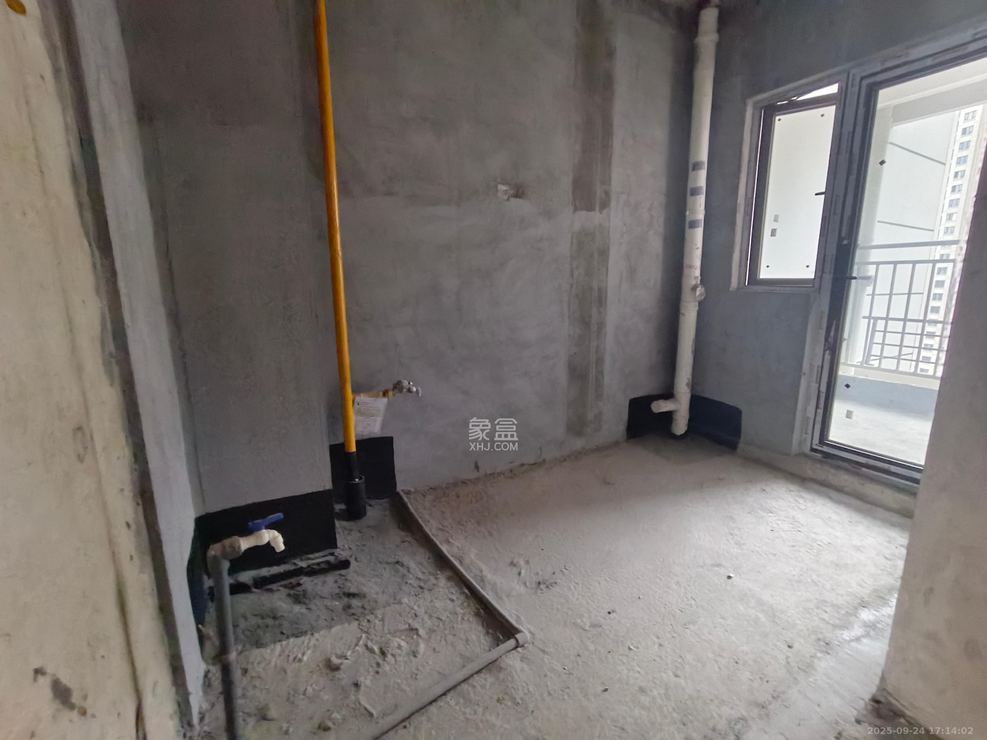 润和翰文府 4室2厅1卫 1200.0元/月 润和翰文府 4室2厅1卫 1200.0元/月室内图